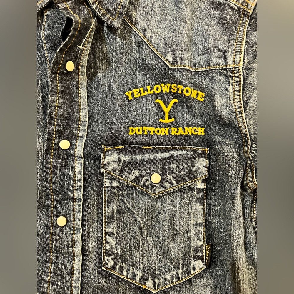 Other Yellowstone Dutton Ranch Western Denim Shirt Snap Button S Size US S / EU 44-46 / 1 - 7 Thumbnail