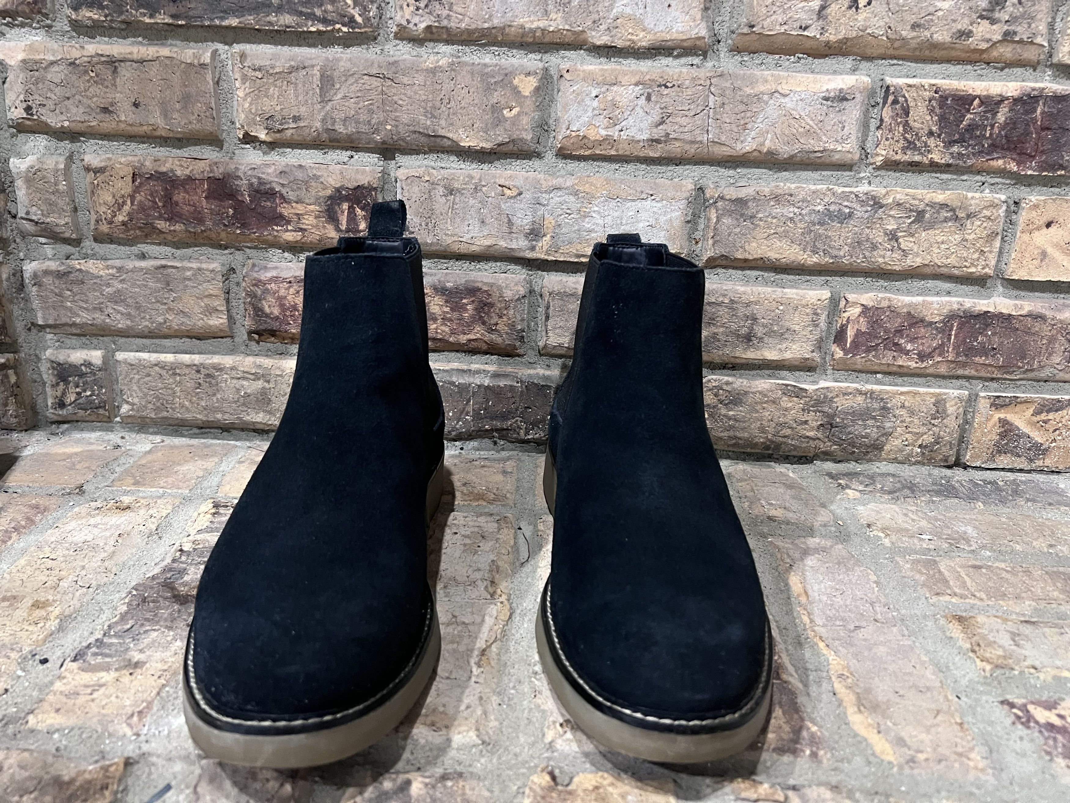 Zara Zara Suede Chelsea Boots Size US 10 / EU 43 - 1 Thumbnail