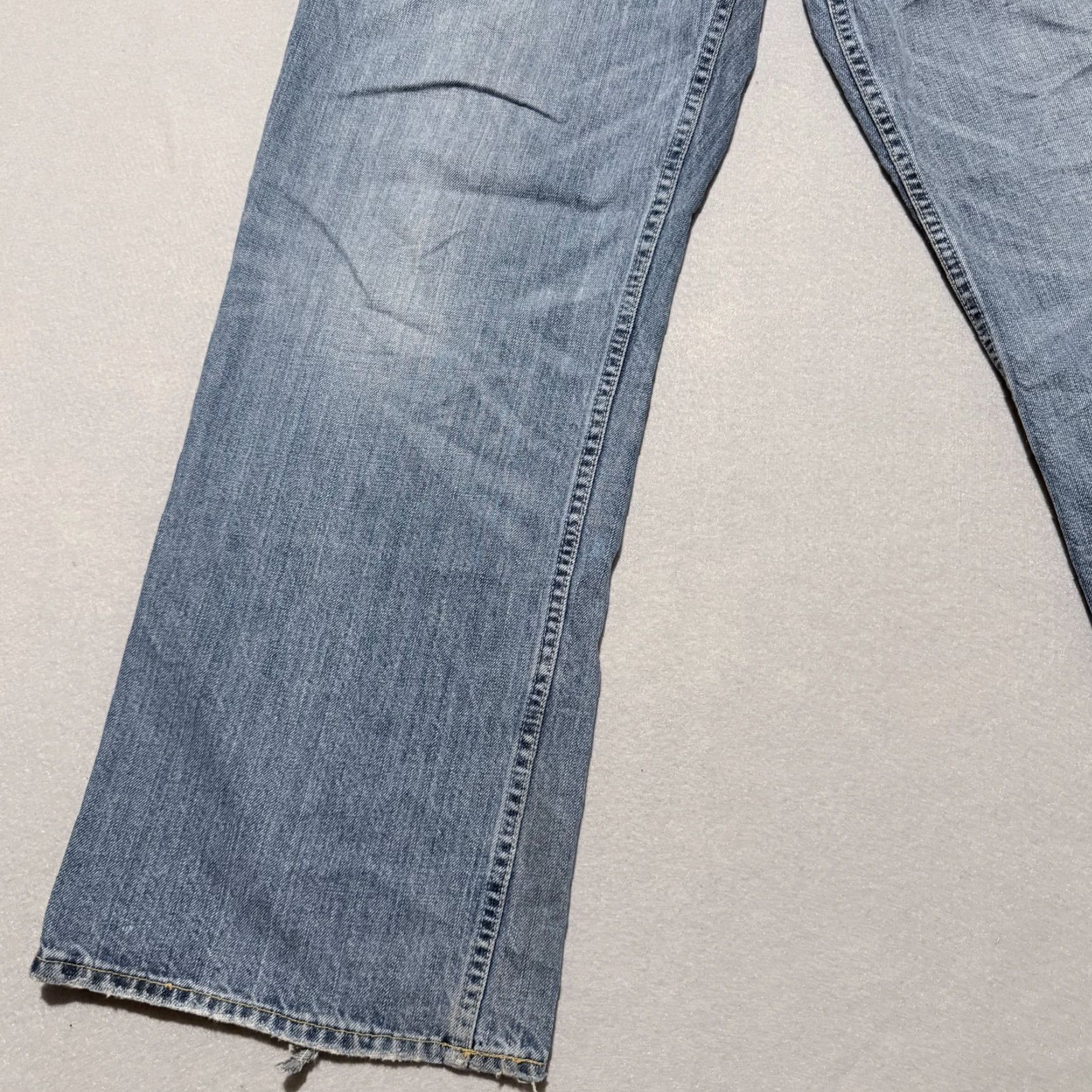 American Eagle Outfitters VINTAGE American Eagle Jeans Men's Light Wash Denim Classic Relaxed Straight - 33x30 Size US 33 - 5 Thumbnail