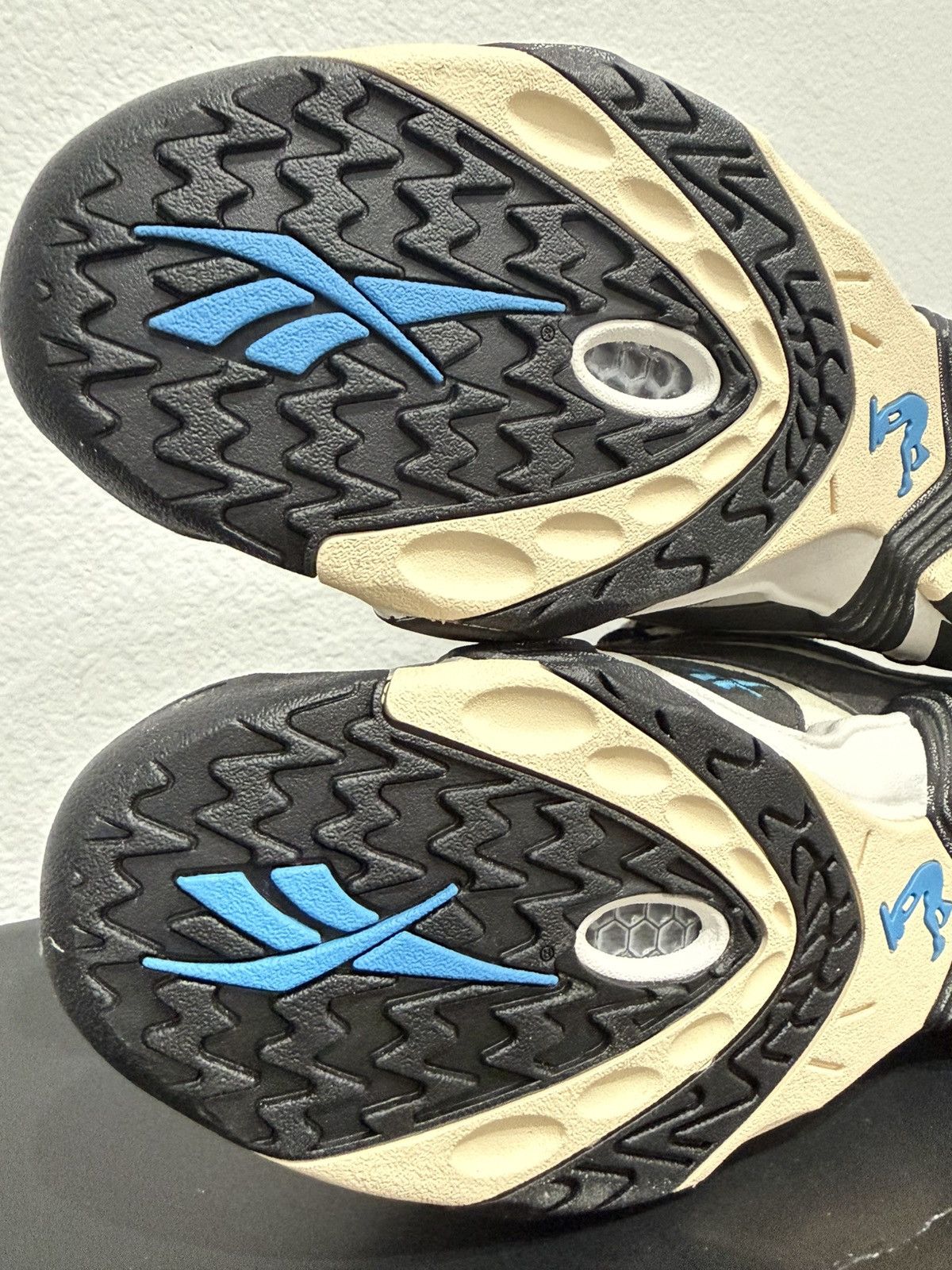 Reebok OG Reebok Shaqnosis Retro 2025 Size US 10 / EU 43 - 10 Thumbnail