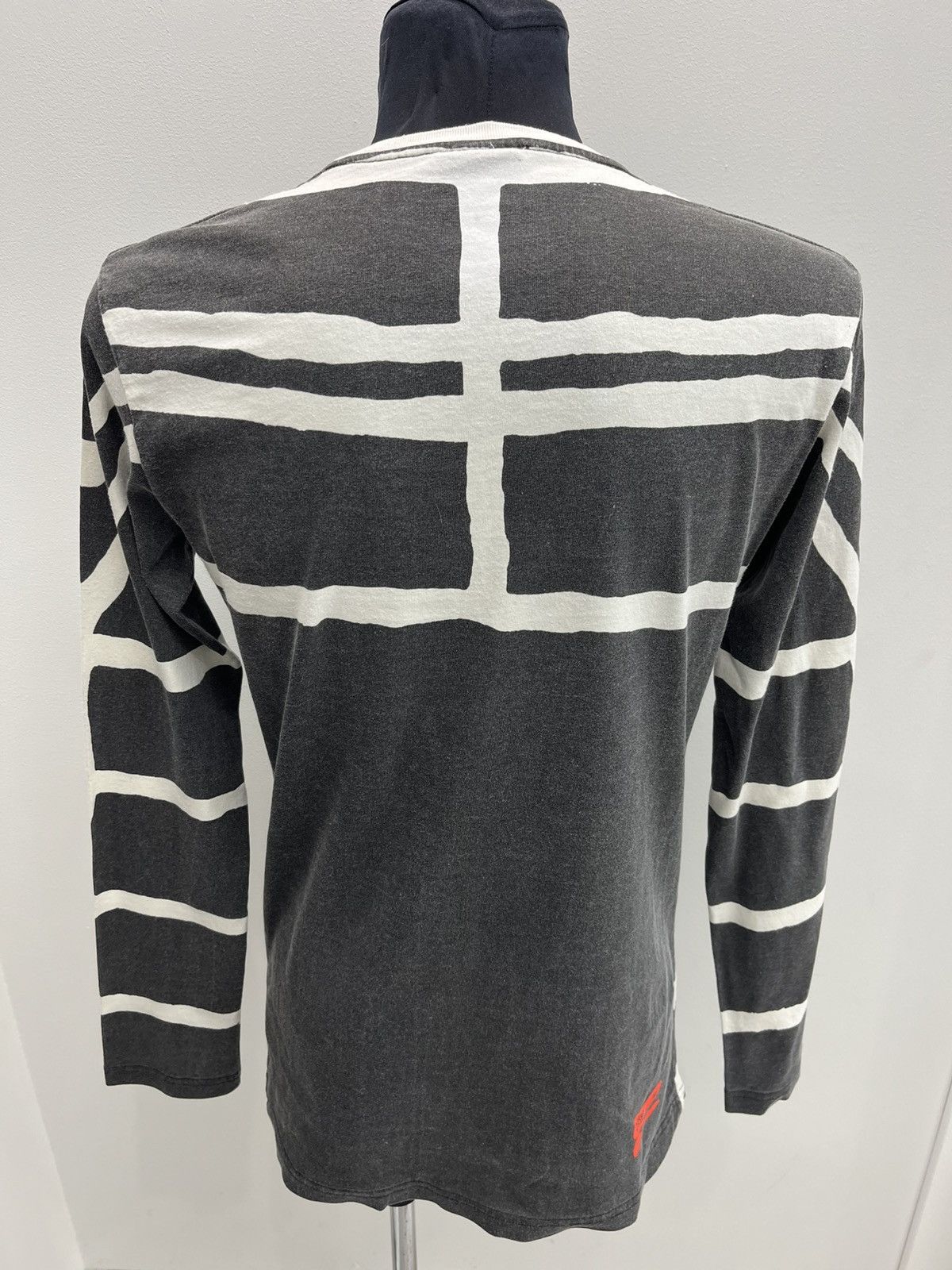 Diesel Vintage Diesel Avant Garde Y2K Long Sleeve Tee T-shirt Size US L / EU 52-54 / 3 - 2 Thumbnail