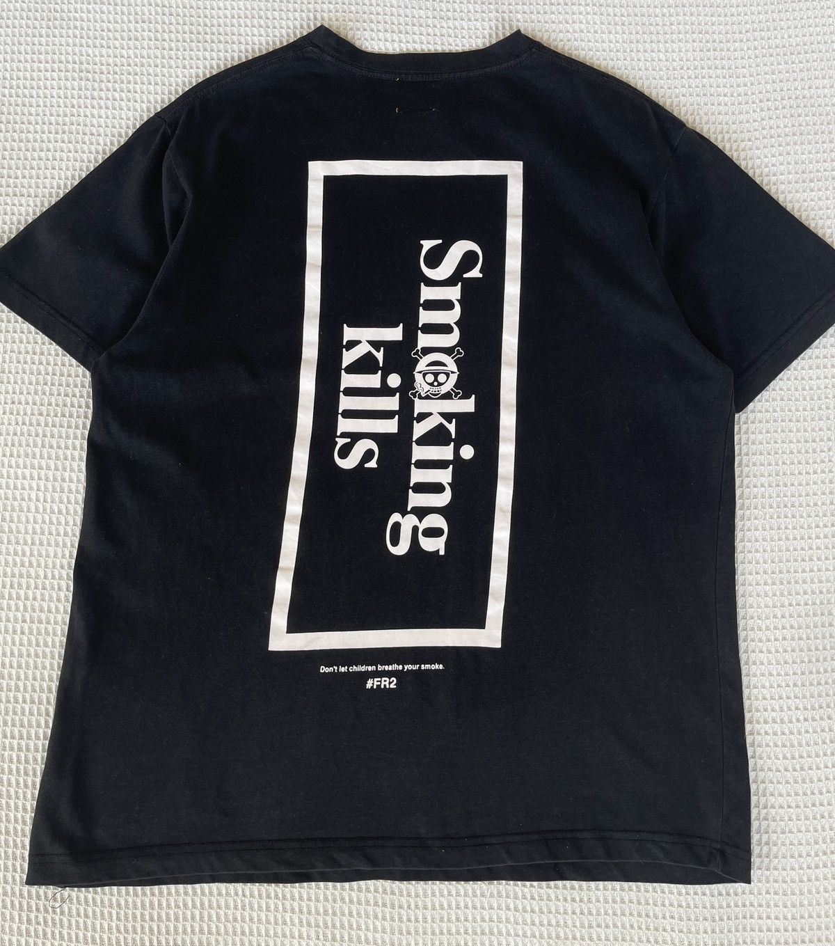 FR2 A/W’25🔥FR2 x ONE PIECE🔥Smoking Kills Logo Rabbit Black Tee Size US L / EU 52-54 / 3 - 2 Thumbnail