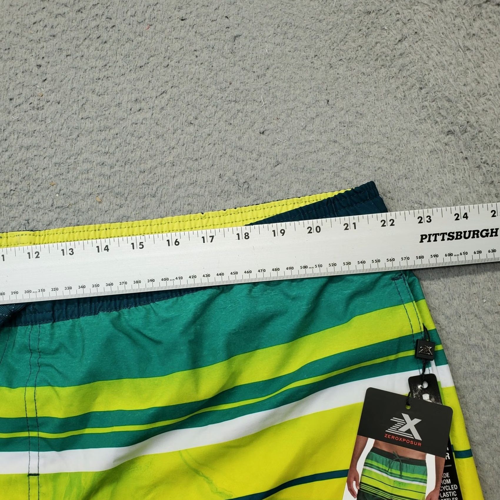 ZeroXposur ZeroXposur Mens XXL Multi Striped Comfort Stretch Surfing Water Polo Swim Trunks Size US XXL / EU 58 / 5 - 5 Thumbnail