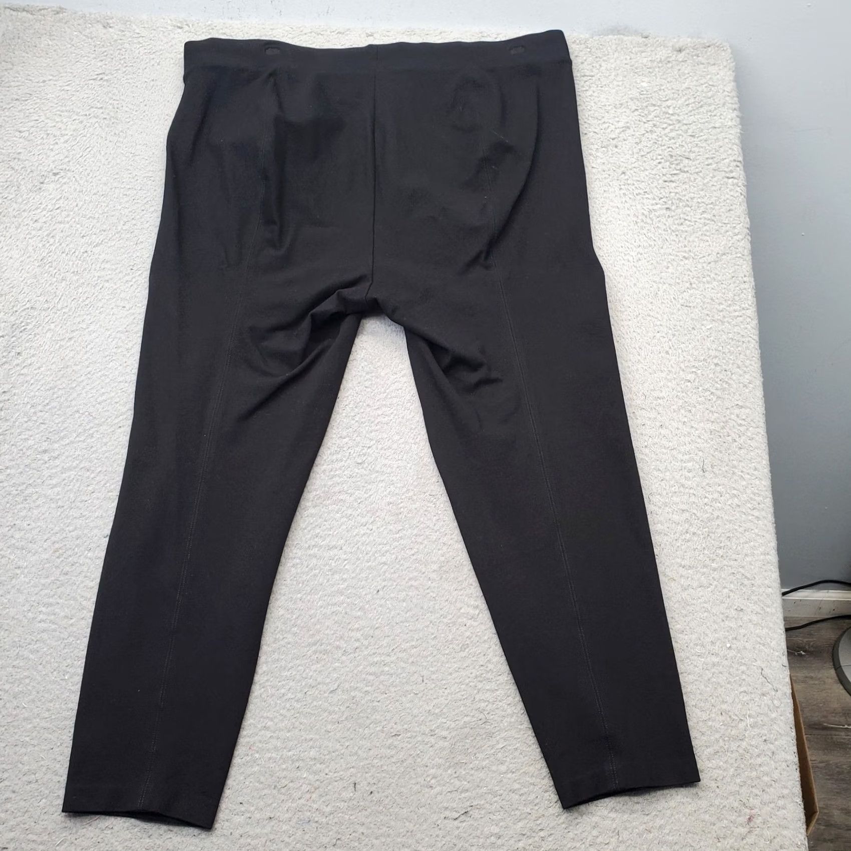 Vince Camuto Vince Camuto Leggings Womens 2X Black Classic Stretch Lightweight Elastic Waist Capri 2X Womens Black Leggings Vince Camuto Size 40" / US 18 - 2 Thumbnail