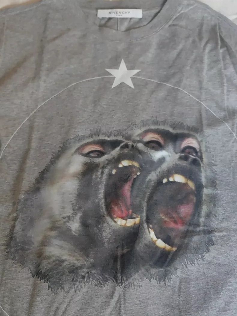 Givenchy Gorilla gray short-sleeved T-shirt, XS size