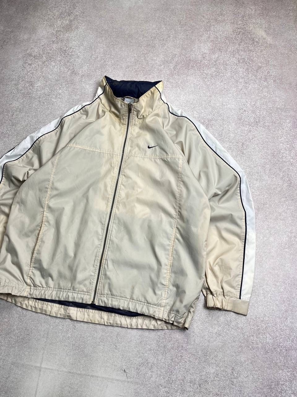 Nike Vintage Nike Swoosh Waterproof Boxy Olympic Jacket Y2K L Size US L / EU 52-54 / 3 - 4 Thumbnail