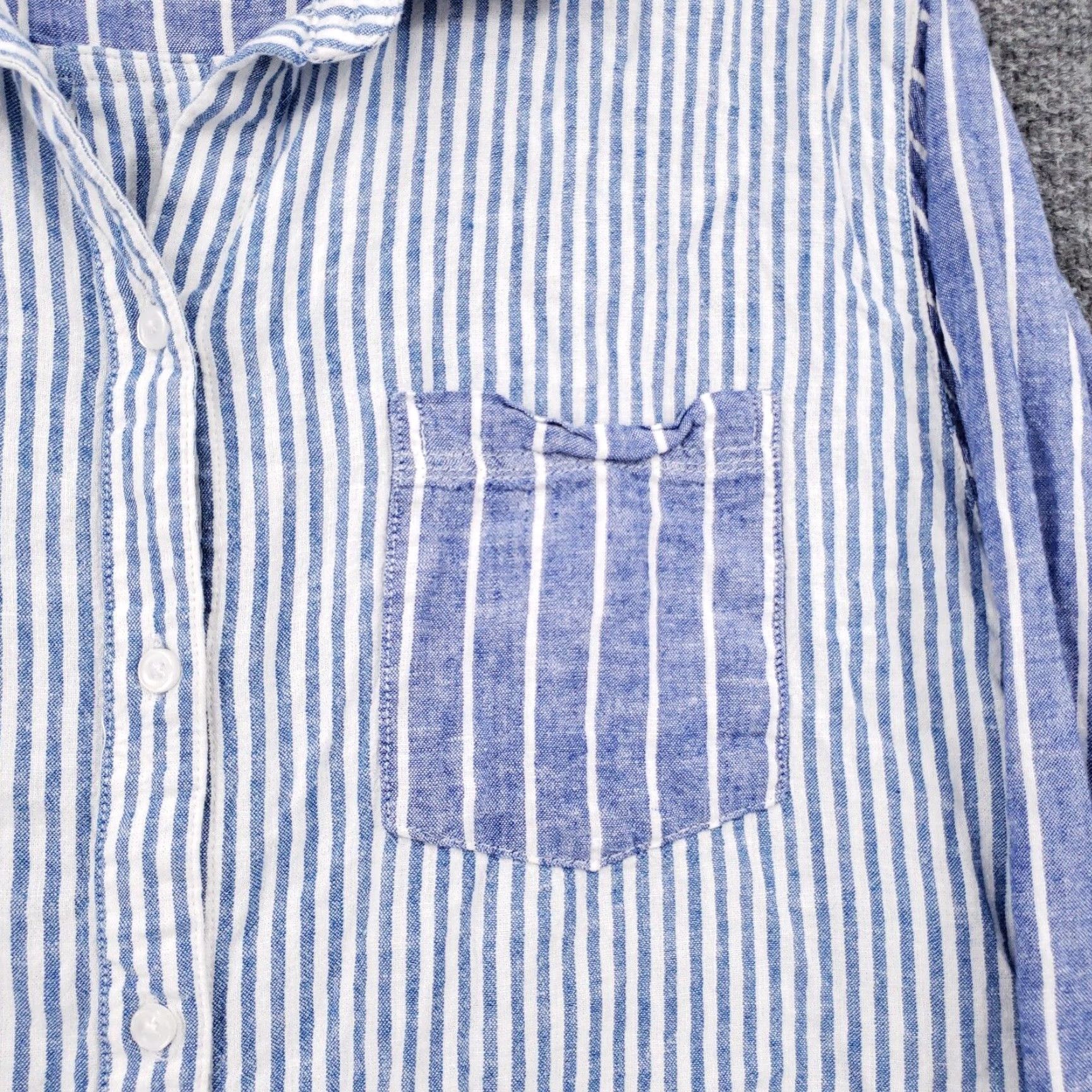 Old Navy Old Navy Shirt Womens XS Extra Small Blue Stripe Button Long Sleeve Size XS / US 0-2 / IT 36-38 - 3 Thumbnail