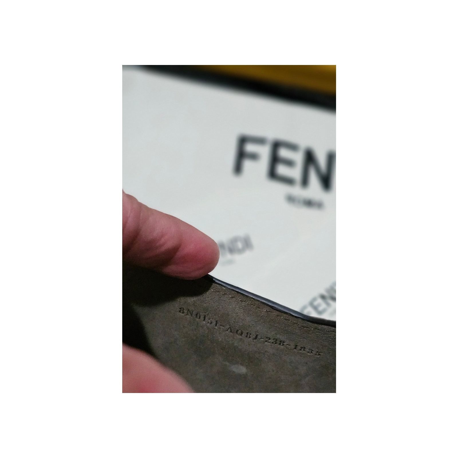 Fendi Fendi FF Busta 2023 snakeskin/python clutch Size ONE SIZE - 4 Thumbnail