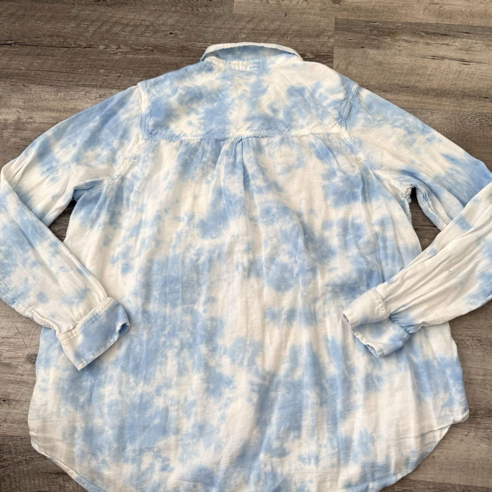 Lucky Brand Lucky Brand Button-Up Shirt Womens L Blue White Tie Dye Long Sleeve Top Size L / US 10 / IT 46 - 5 Thumbnail