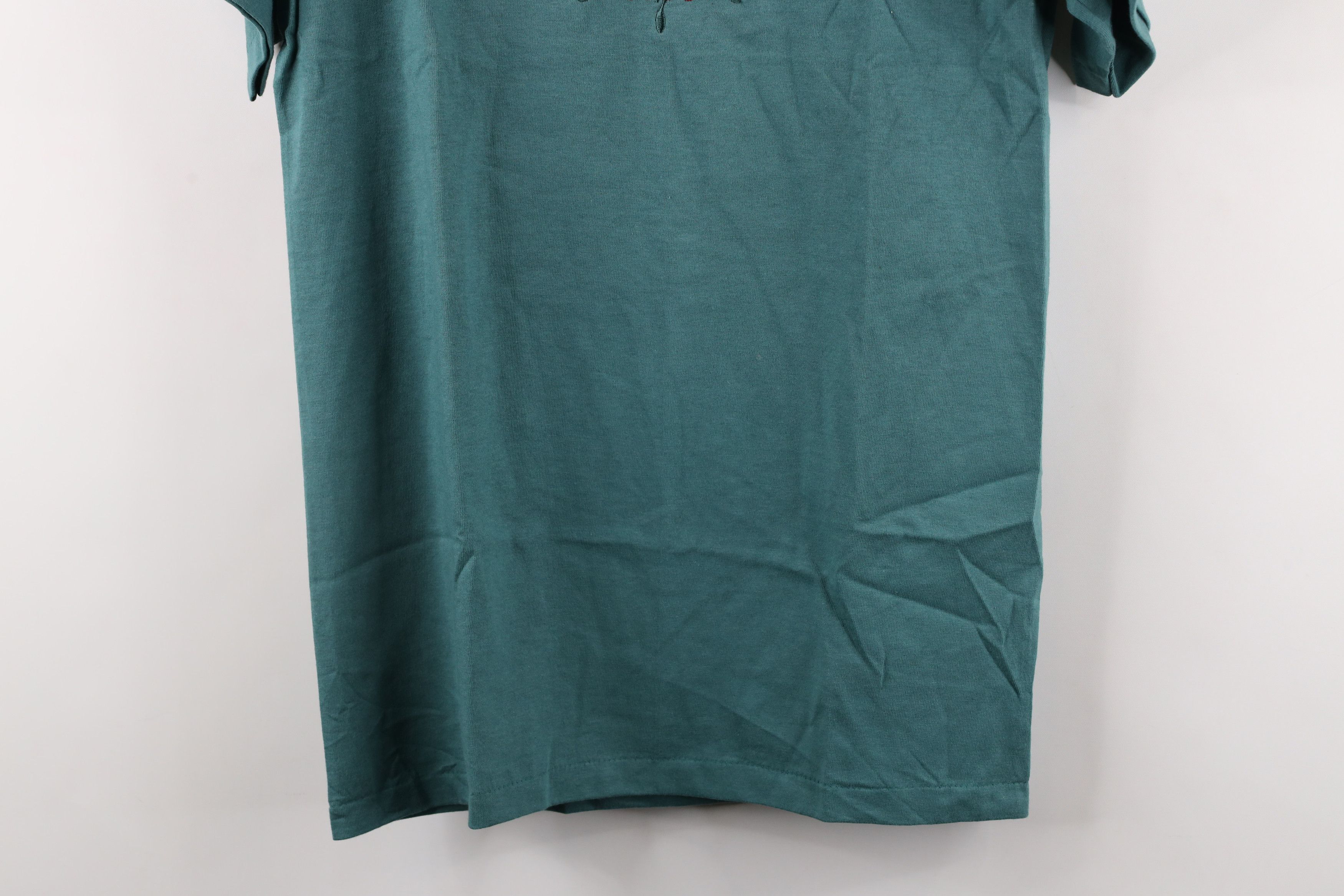 Vintage Deadstock Vintage 90s Streetwear Season T-Shirt USA Size US S / EU 44-46 / 1 - 3 Thumbnail