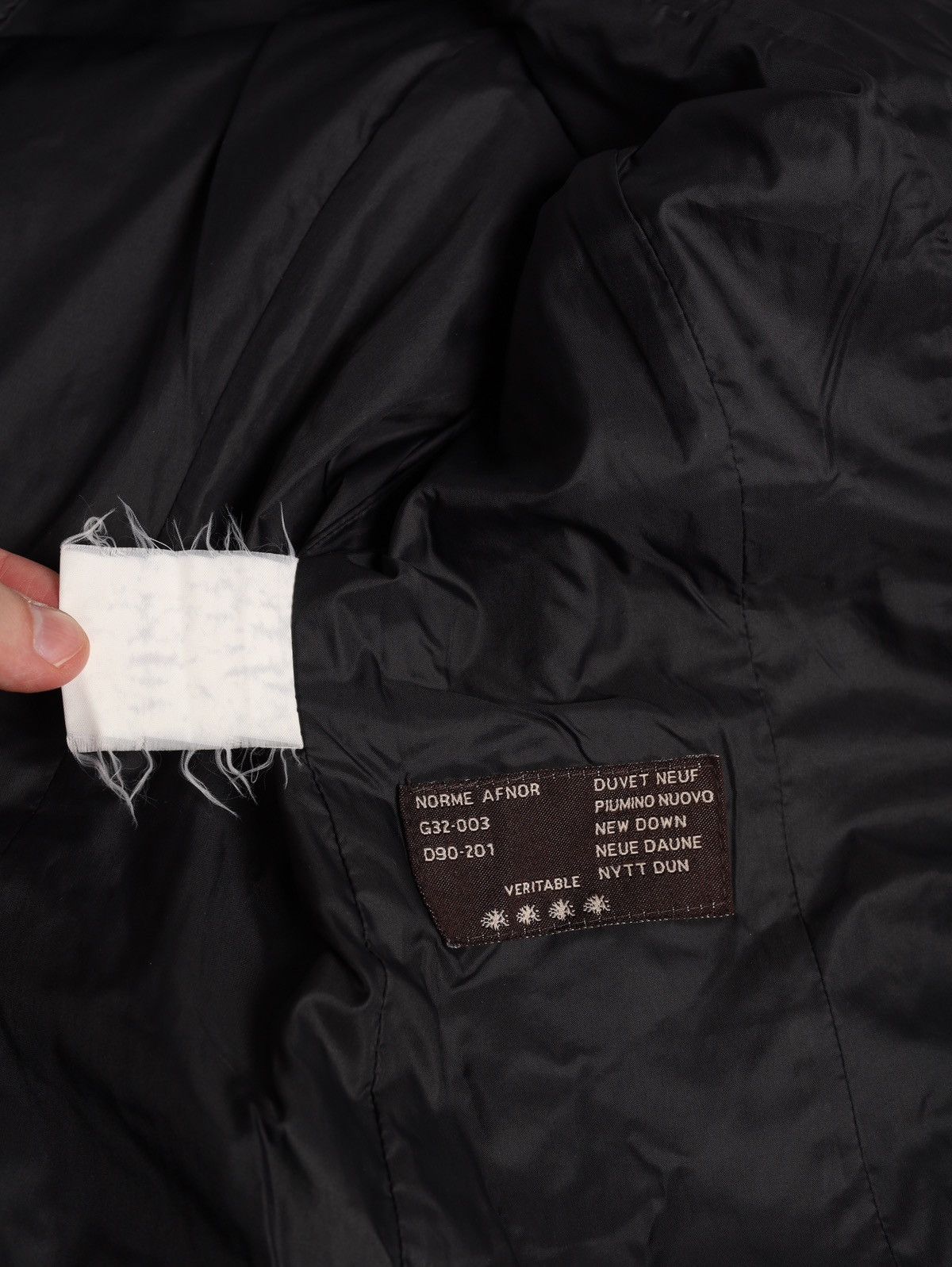 Moncler Vintage Moncler Puffer Light Jacket Size XS / US 0-2 / IT 36-38 - 13 Thumbnail
