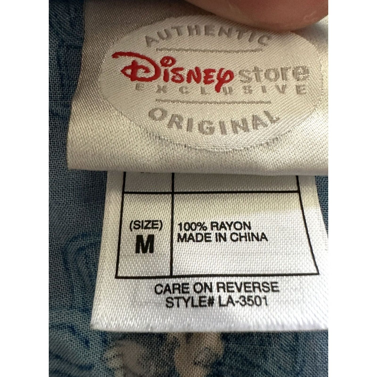 Disney Vtg Disney Store Mickey Hawaiian Shirt Mens XL Aloha Surfing Hammock EUC Size US M / EU 48-50 / 2 - 3 Thumbnail