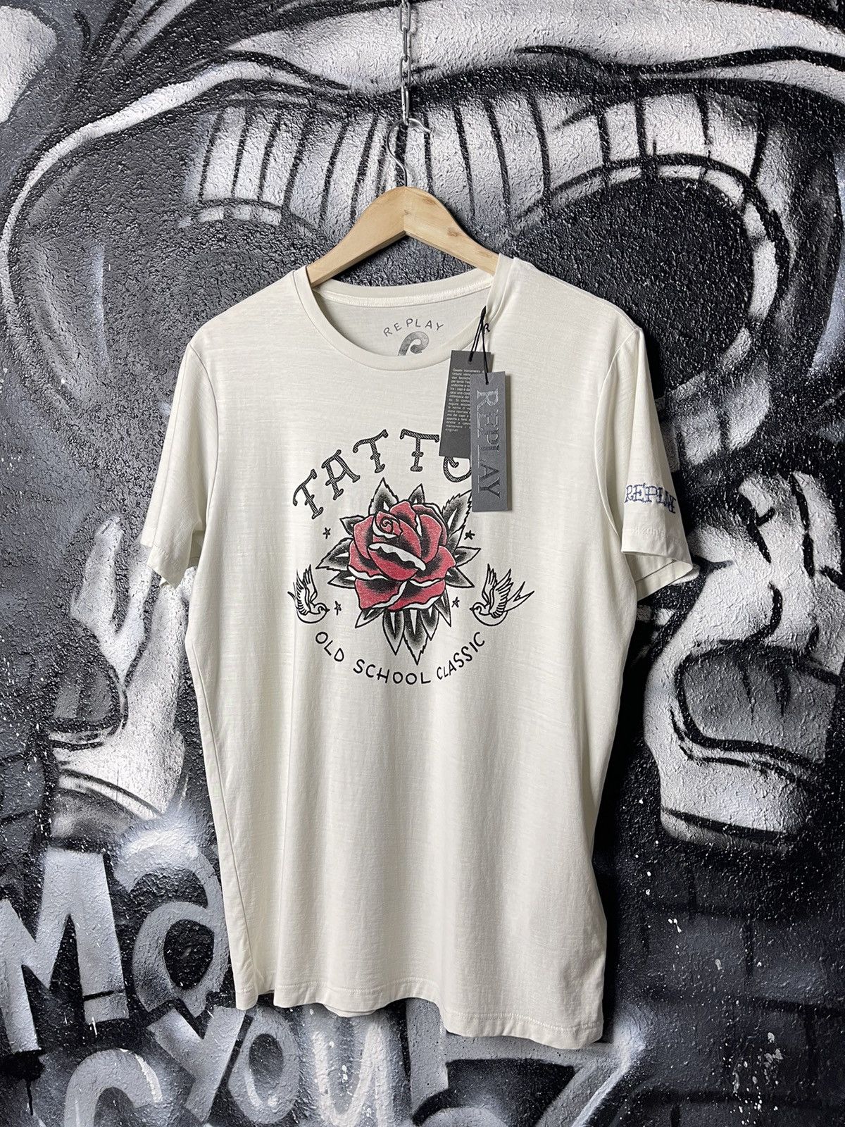Replay Replay NWT Tattoo Old School Classic Front Logo Casual T-Shirt Men’s Size M Size US M / EU 48-50 / 2 - 1 Thumbnail
