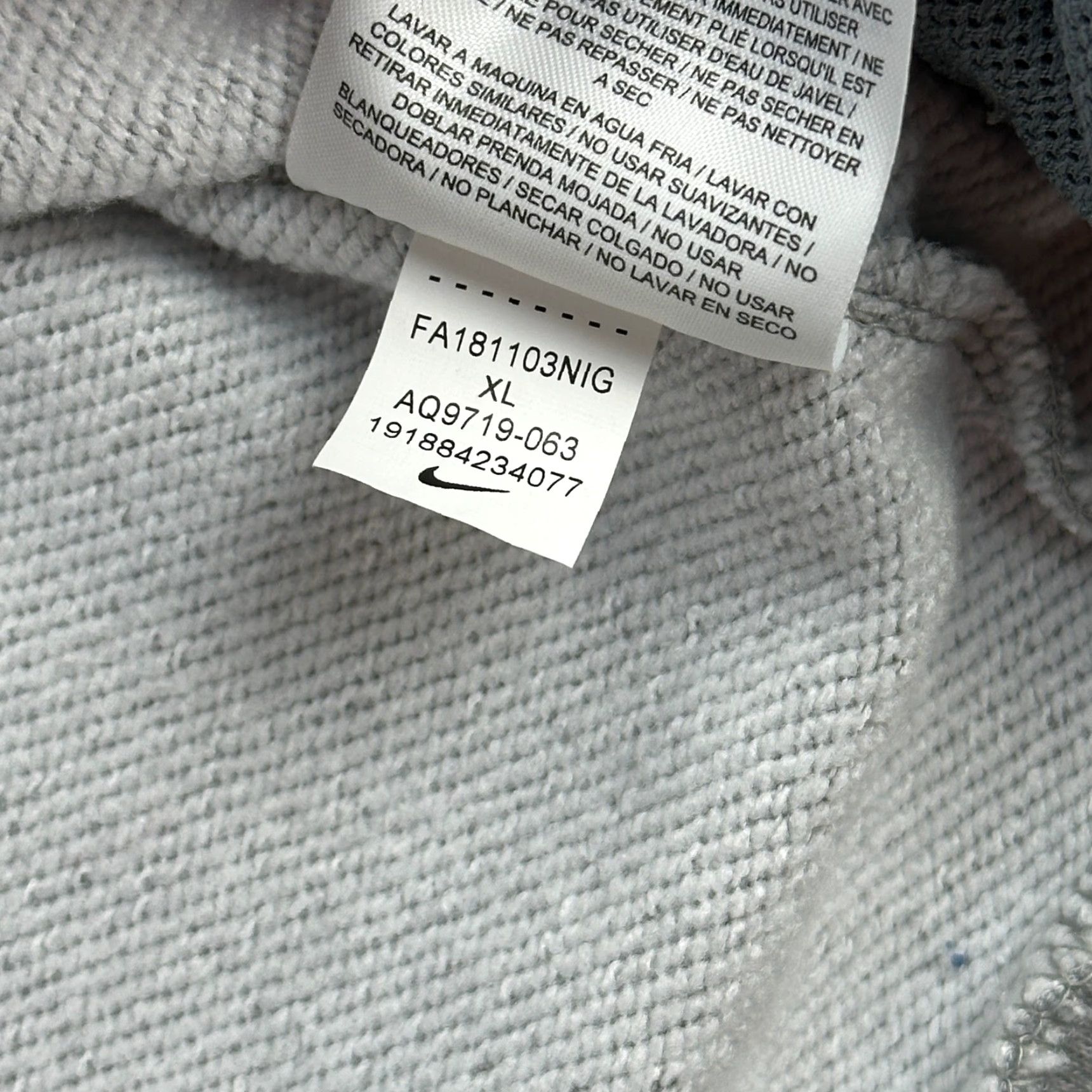 Nike Nike Hoodie Women's XL Gray Dri-Fit Full Zip Swoosh Activewear Size XL / US 12-14 / IT 48-50 - 6 Thumbnail