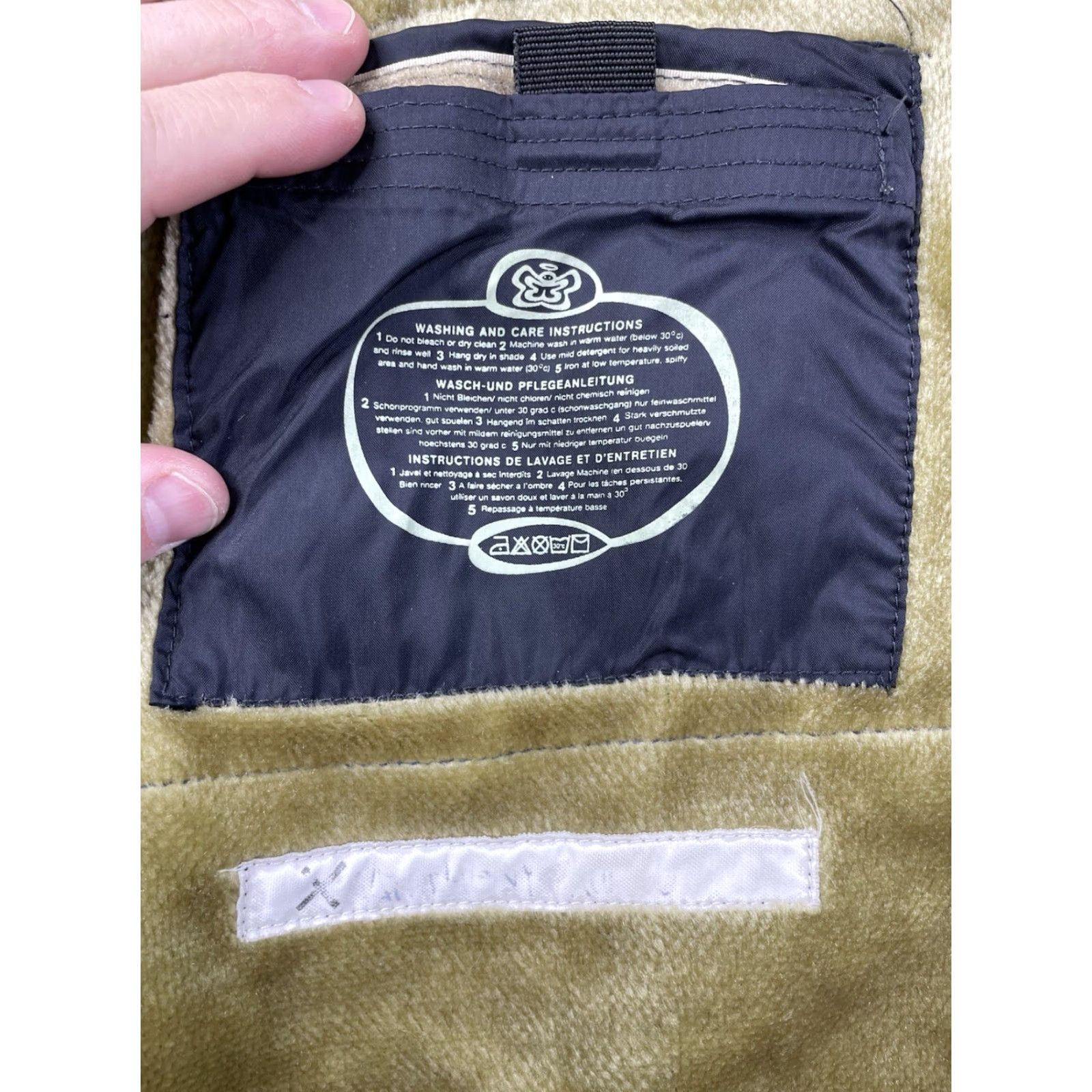 Burton VINTAGE Burton Snowboards Vest XS Blue Fleece Lined Zipper Ski Sports Men Mid-Length 90s Size US XS / EU 42 / 0 - 3 Thumbnail