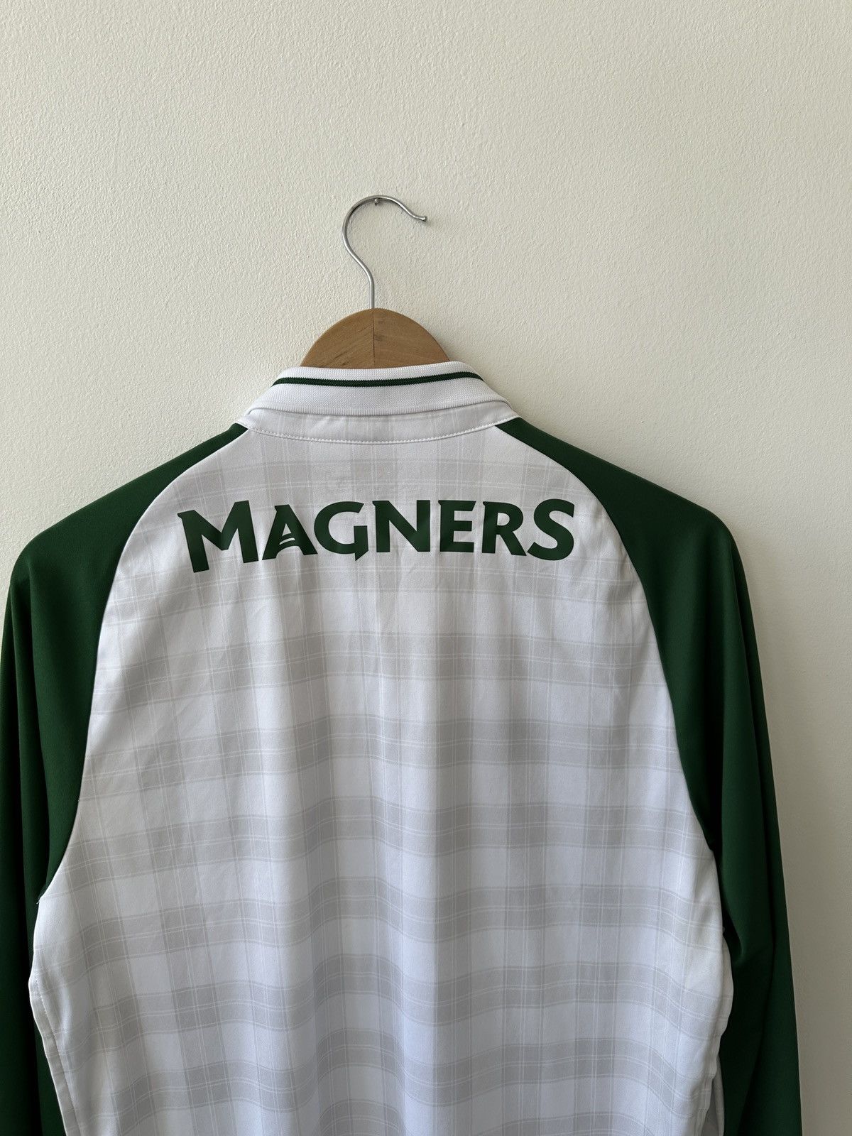 New Balance New balance Celtic 2018/2019 Away Long Sleeve Jersey Size US S / EU 44-46 / 1 - 10 Thumbnail