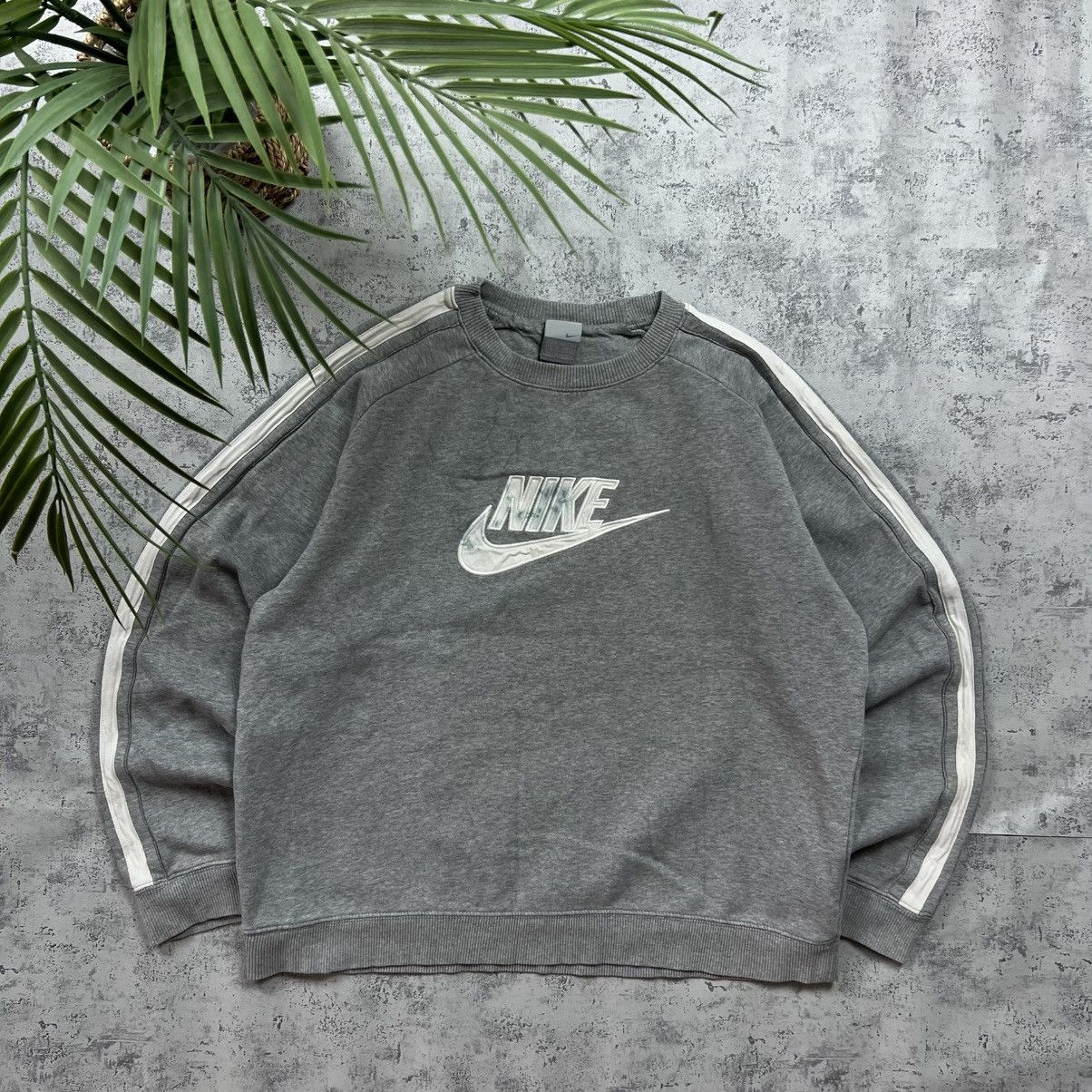 Nike 90s NIKE BIG RETRO LOGO VINTAGE Y2K OVERSIZED SWEATSHIRT Size US M / EU 48-50 / 2 - 1 Thumbnail