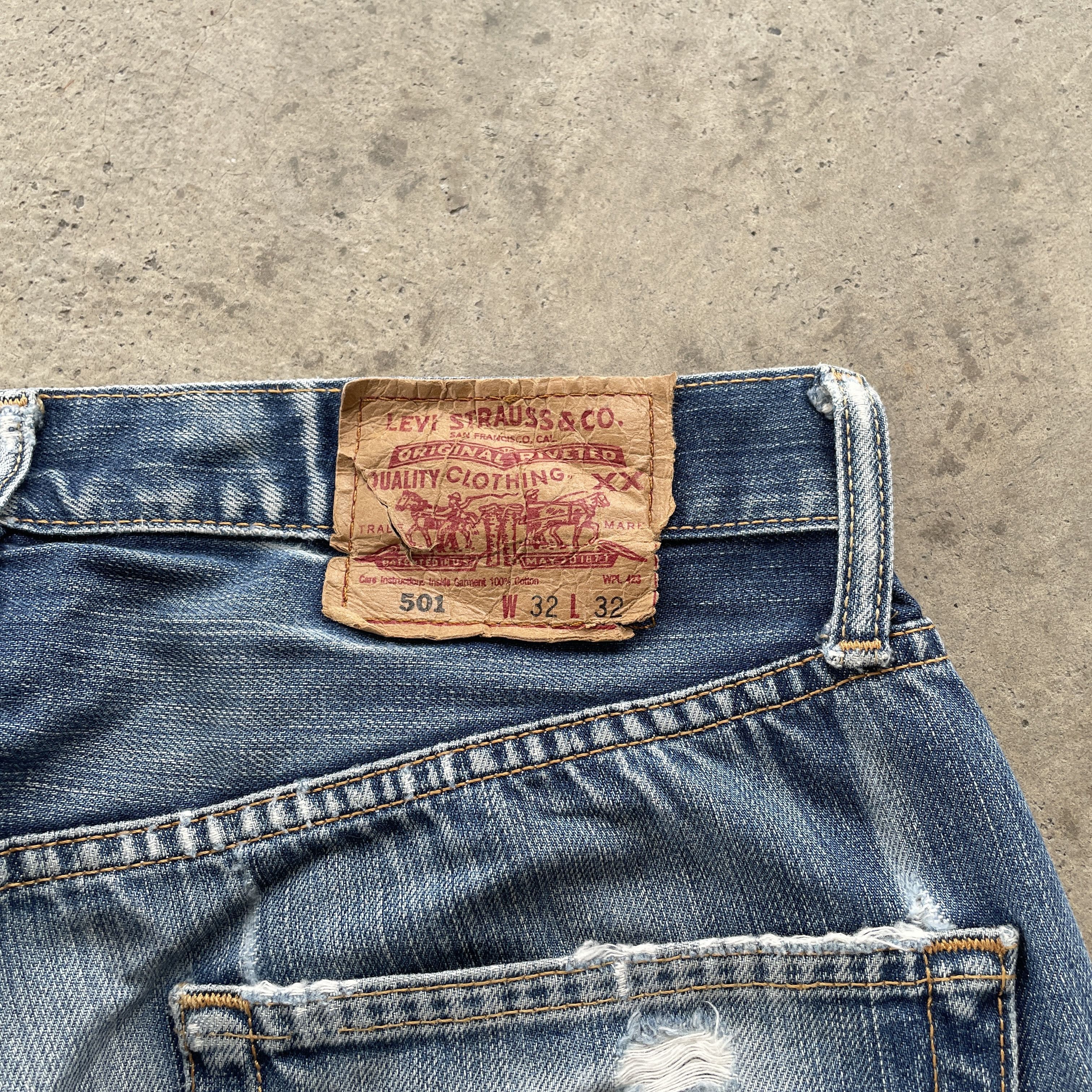 Levi's W31💥 Vintage Levi’s 501 Faded Jeans Distressed Denim Pants Size US 31 - 10 Thumbnail