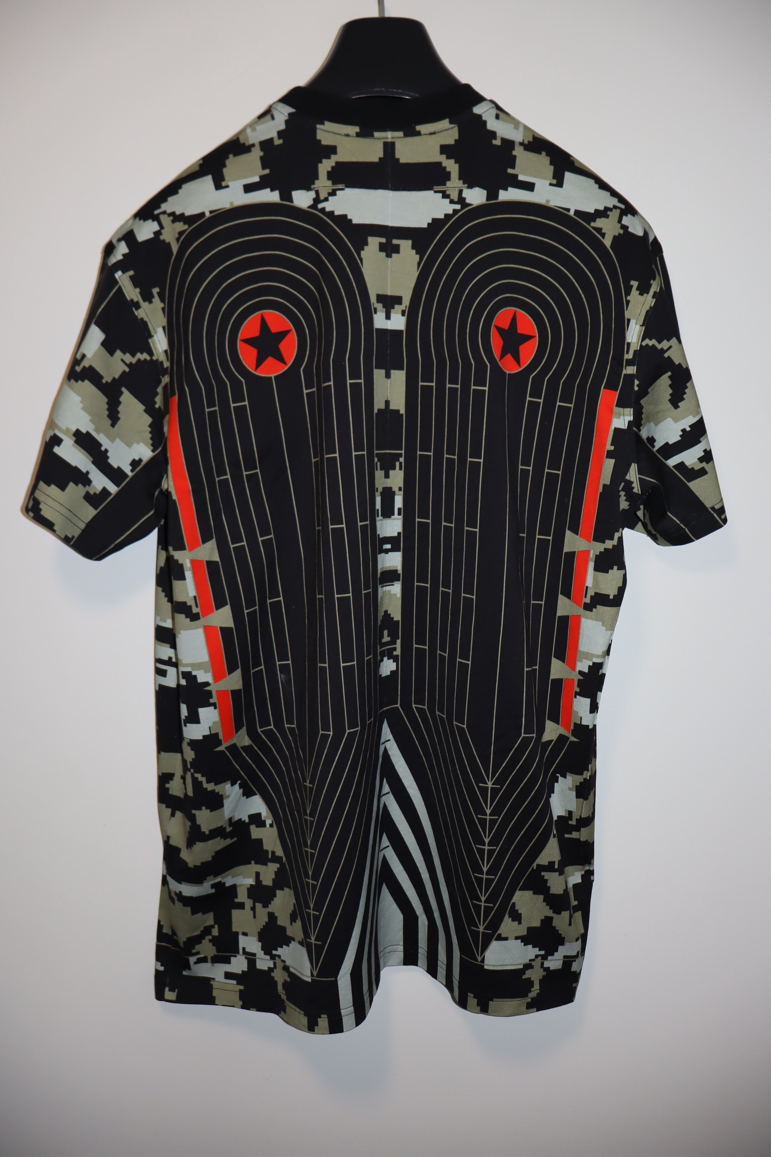 Givenchy Star target camo t-shirt Size US XXS / EU 40 - 10 Thumbnail