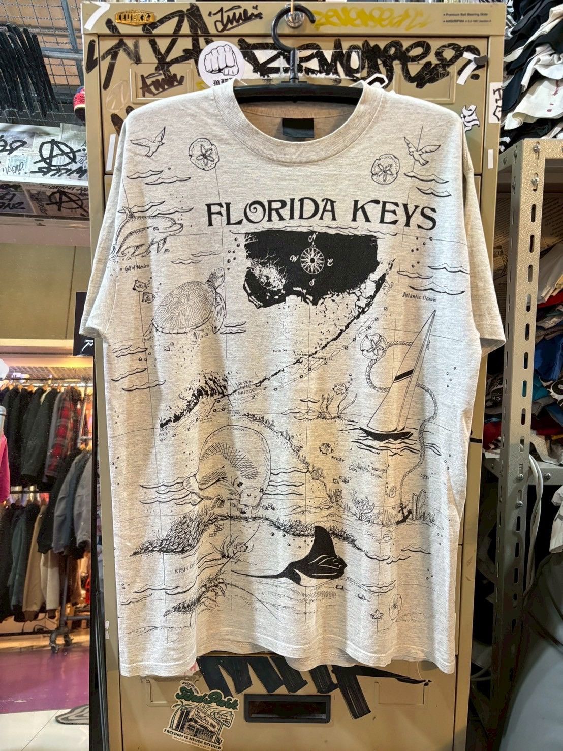 Band Tees Vintage Florida T shirt 90’s Size US XL / EU 56 / 4 - 1 Thumbnail