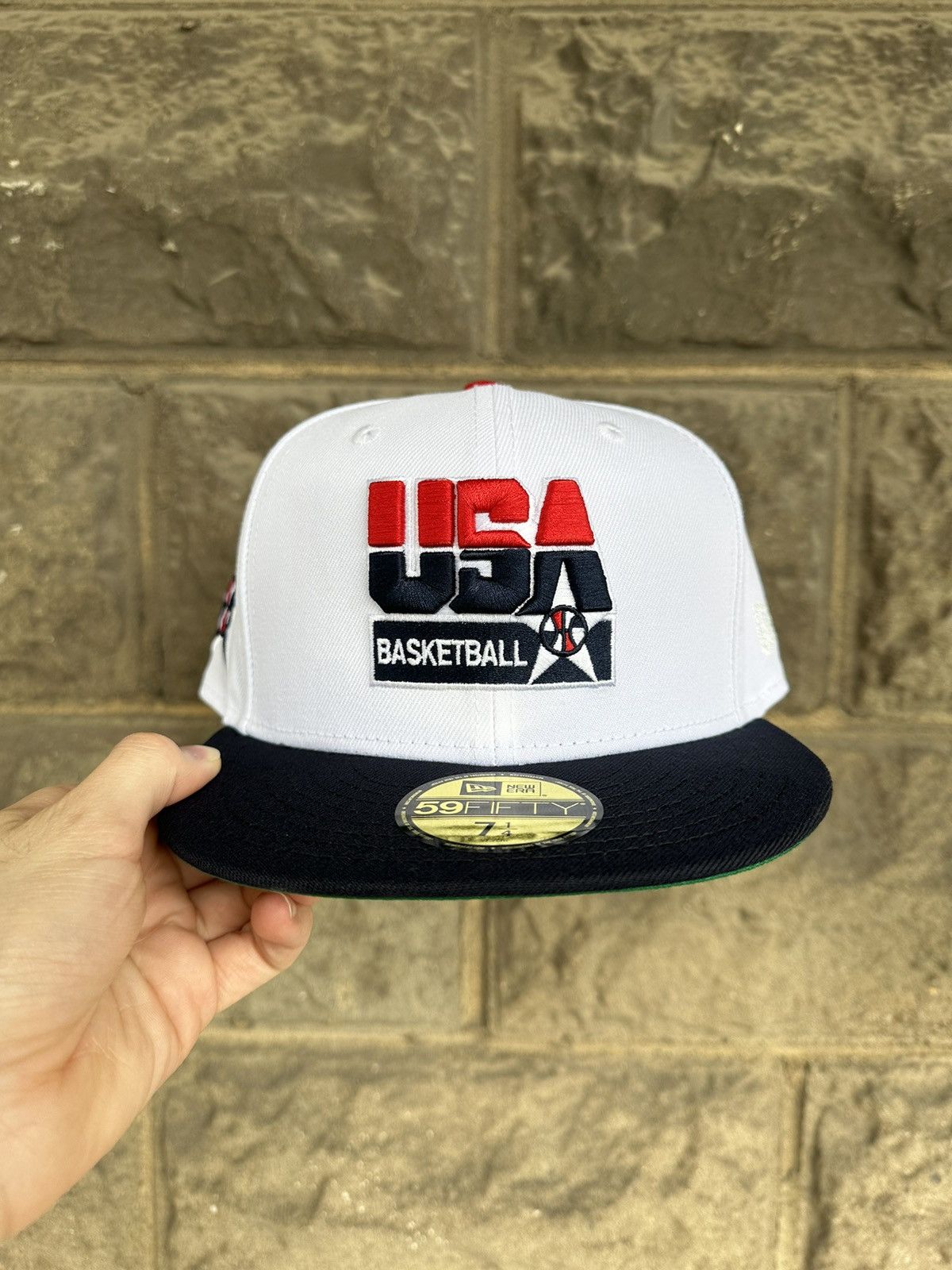 7 1/4 USA BASKETBALL DREAM TEAM BARCELONA 1992 COMMEMORATIVE