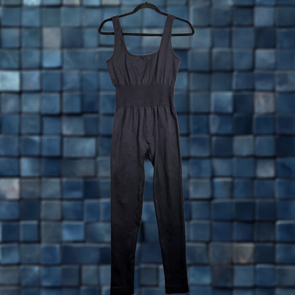Vintage WE WORE WHAT Women's Black Sleeveless Rib Circular Knit Jumpsuit Size S/P Size 28" / US 6 / IT 42 - 1 Thumbnail