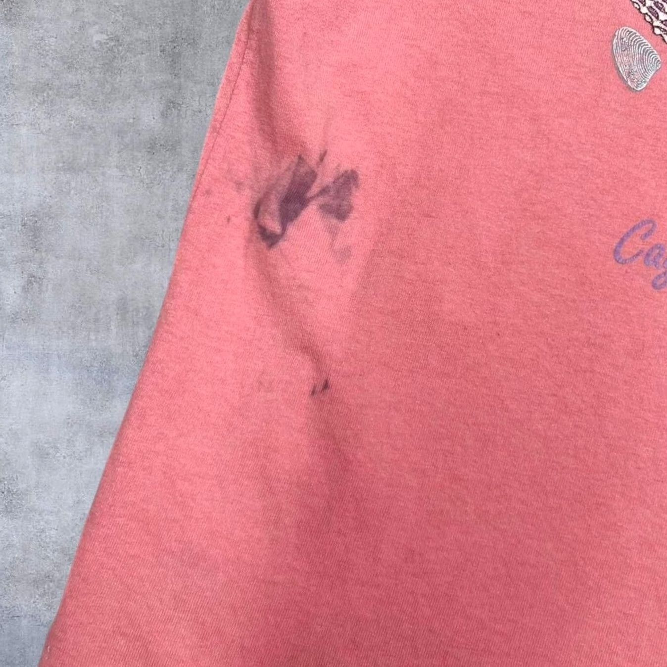 Anvil VINTAGE Anvil T-Shirt Cayman Islands Sea Shell Souvenir Graphic XL Coral Pink Men's Short Sleeve 1993 1990s Size US L / EU 52-54 / 3 - 4 Thumbnail