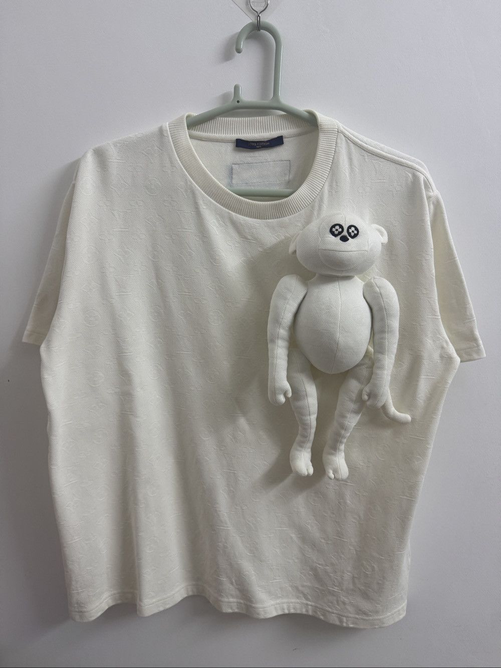 Louis Vuitton Louis Vuitton Monkey Patch T-Shirt Size XXL Size US XXL / EU 58 / 5 - 1 Thumbnail