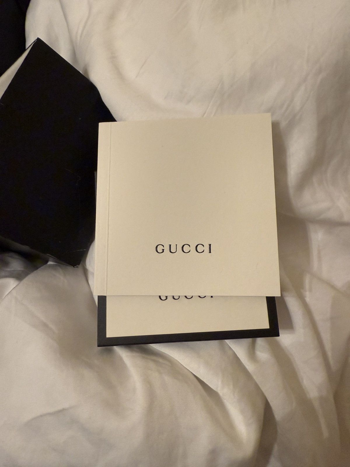 Gucci Gucci G-Timeless Red & Green Gold Bee Watch Size ONE SIZE - 12 Thumbnail