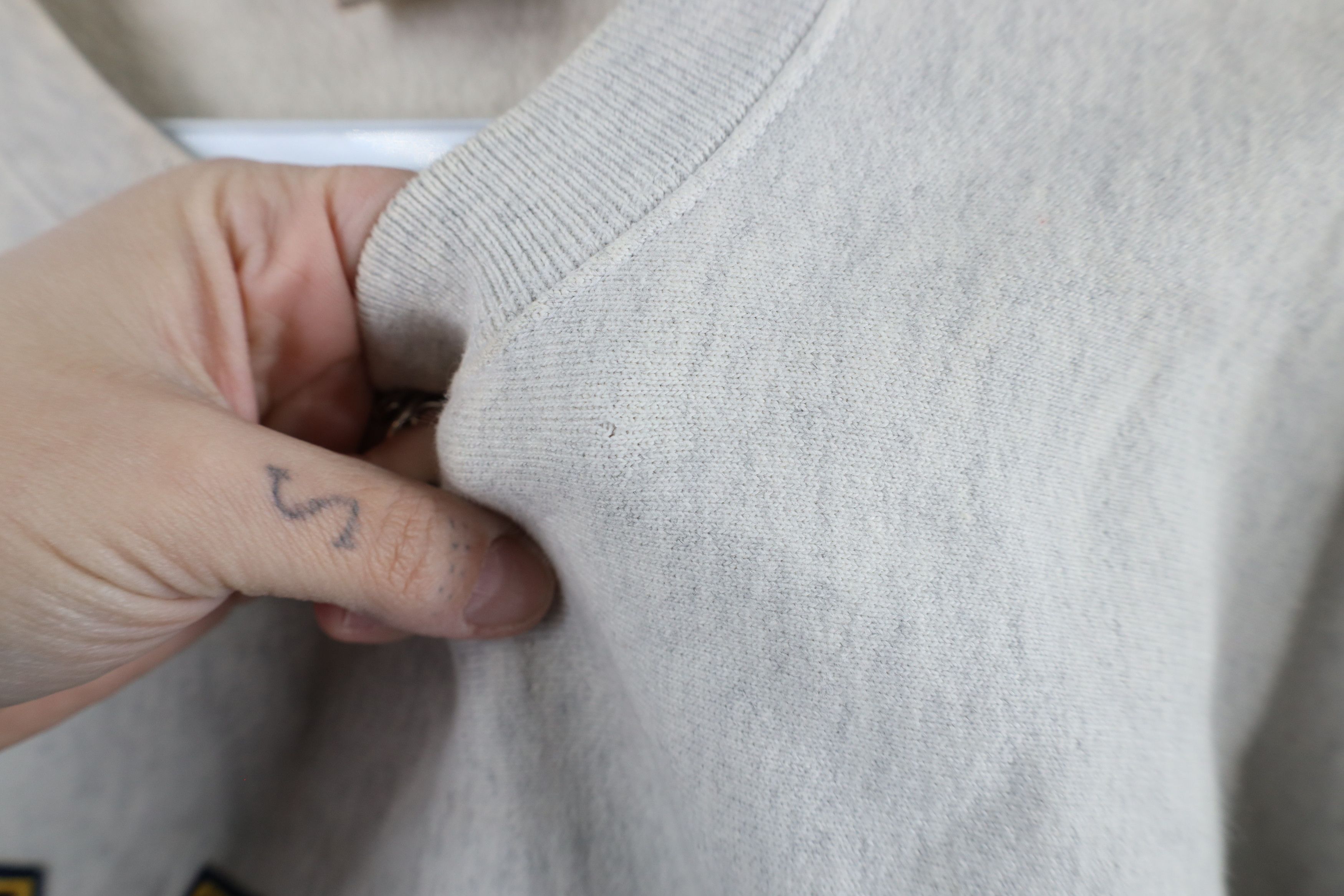 Champion × Vintage Vintage Champion Reverse Weave Heavyweight Sweatshirt Size US L / EU 52-54 / 3 - 9 Thumbnail