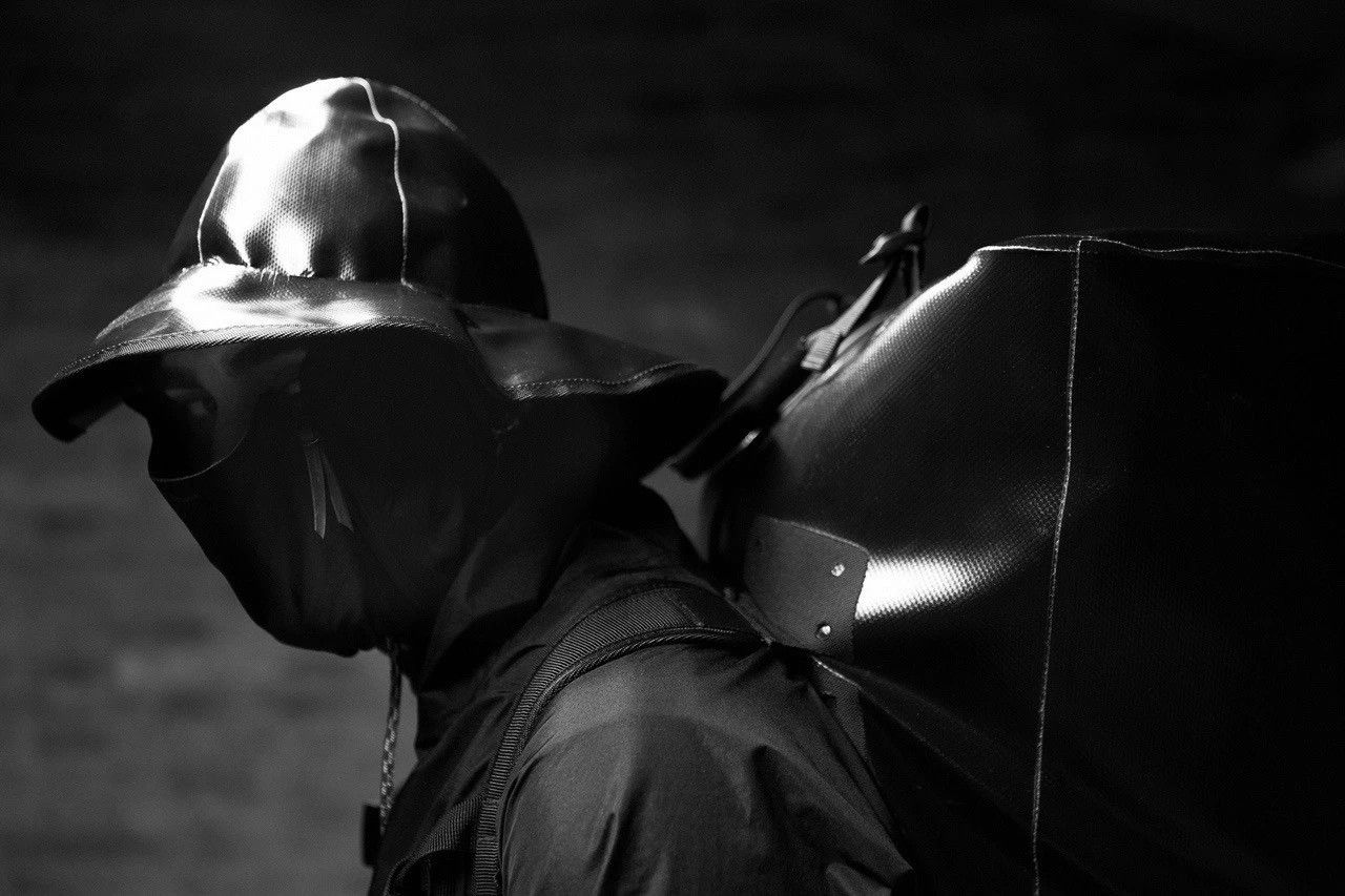 Boris Bidjan Saberi 11 BY BORIS BIDJAN SABERI 21x11cm new Spain Excl bag Size ONE SIZE - 7 Thumbnail
