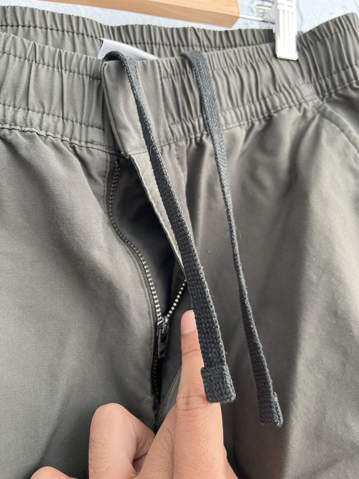 Nike Nylon Utility Cargo Shorts Size US 31 - 5 Thumbnail