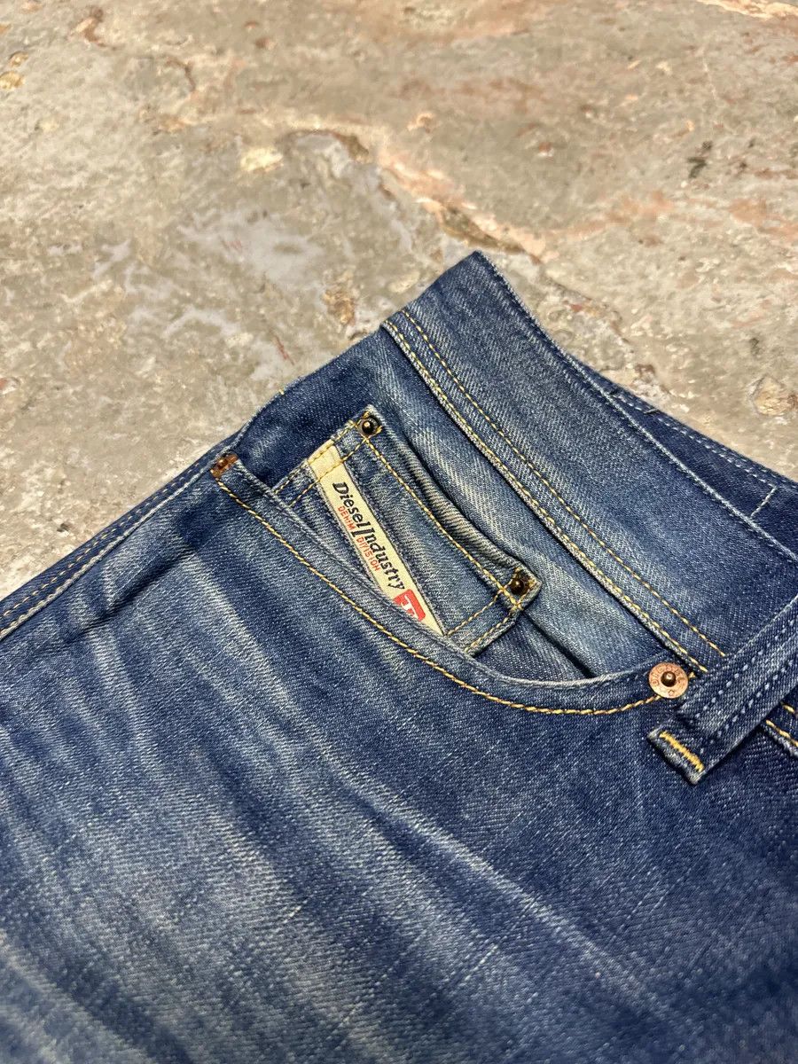 Diesel 2000s Diesel Blue Faded Denim Jeans Size US 34 / EU 50 - 10 Thumbnail