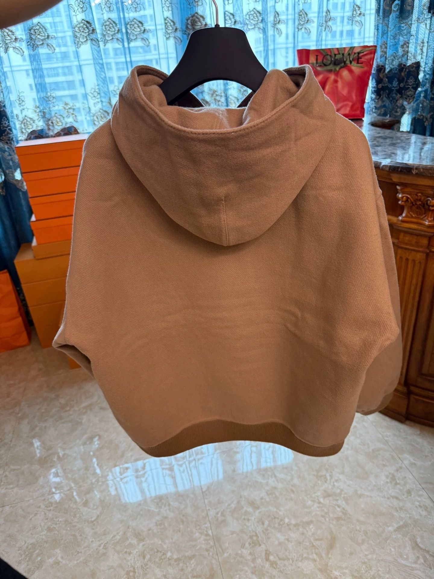 Louis Vuitton LV Cashmere Oversize Jacket, Caramel, New, OS (XL), LV Tag Size US S / EU 44-46 / 1 - 2 Thumbnail