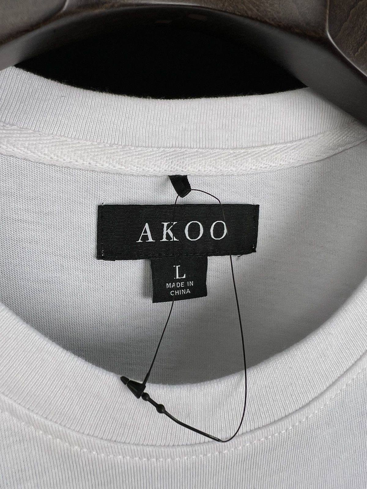AKOO Akoo tee L Size US L / EU 52-54 / 3 - 6 Thumbnail