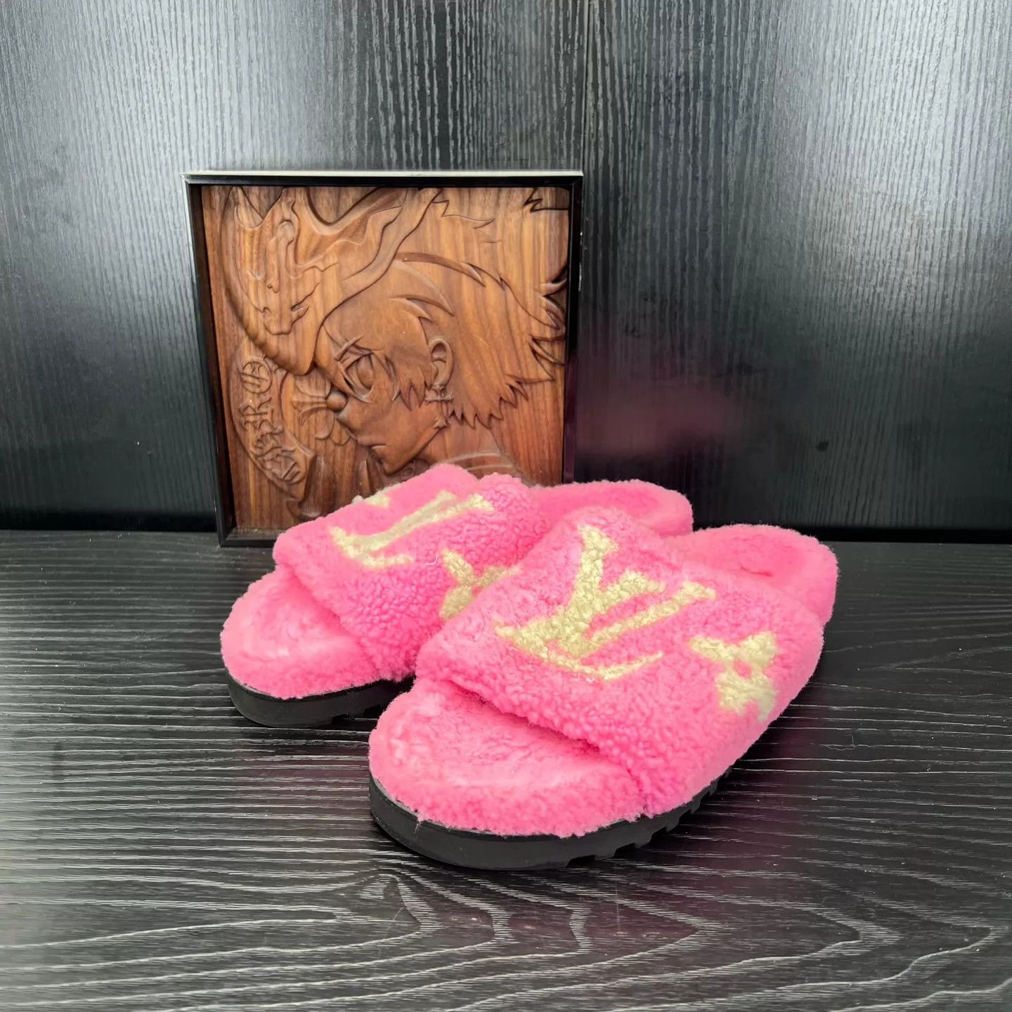 Louis Vuitton LV Paseo Comfort Pink Teddy Slippers Women's 38 Size US 7.5 / IT 37.5 - 1 Thumbnail