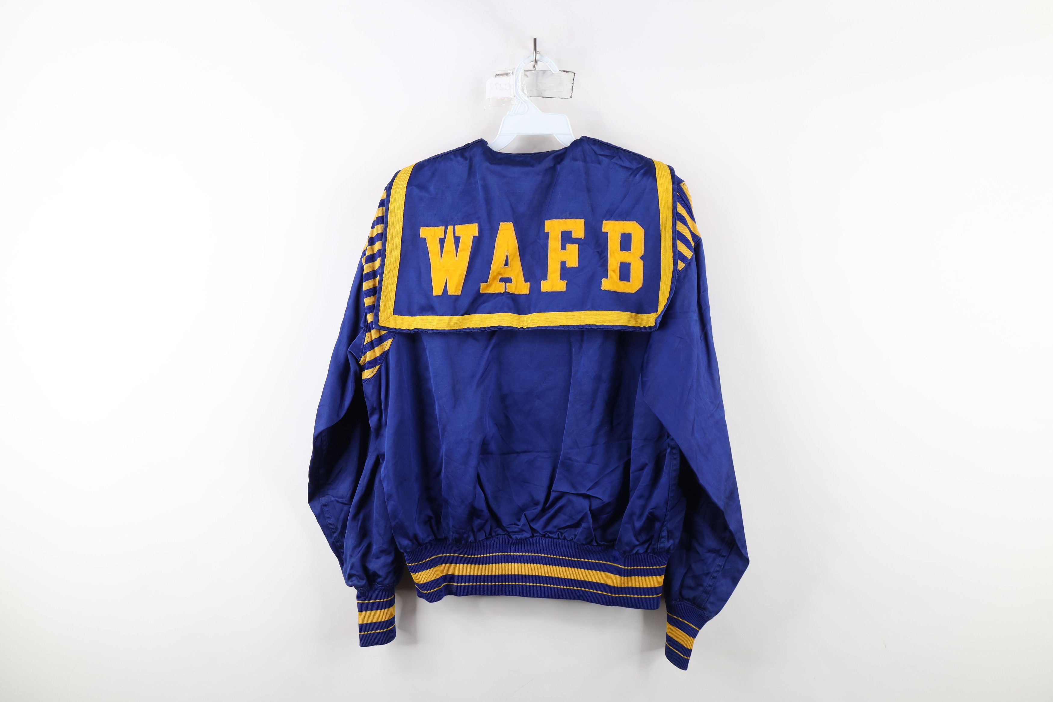 Vintage Vintage 50s Gabardine Rayon Cape Neck Varsity Jacket USA Size US S / EU 44-46 / 1 - 15 Thumbnail