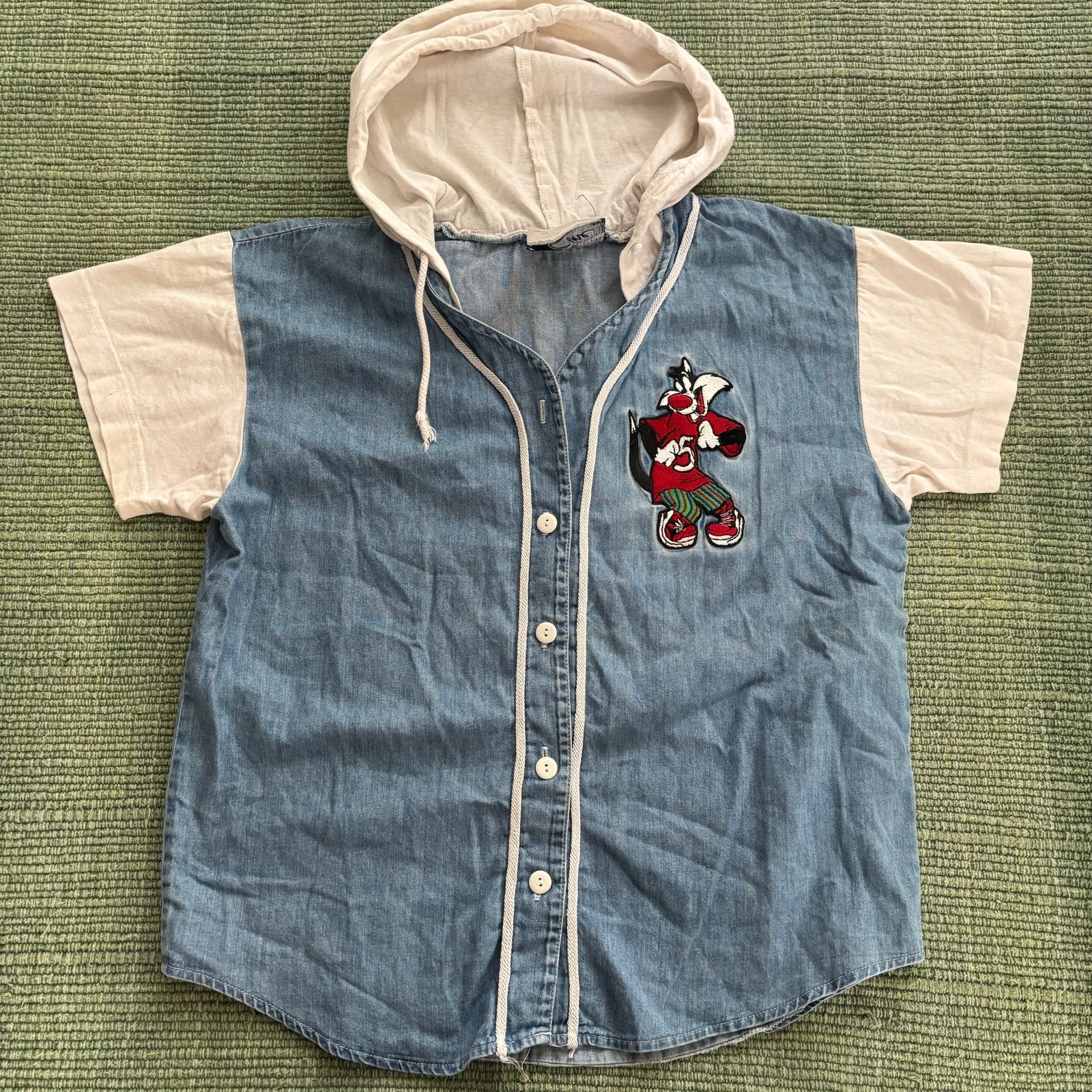Vintage Vintage 90s Sylvester Looney Tunes Denim Button Up Hoodie M Size US M / EU 48-50 / 2 - 1 Thumbnail
