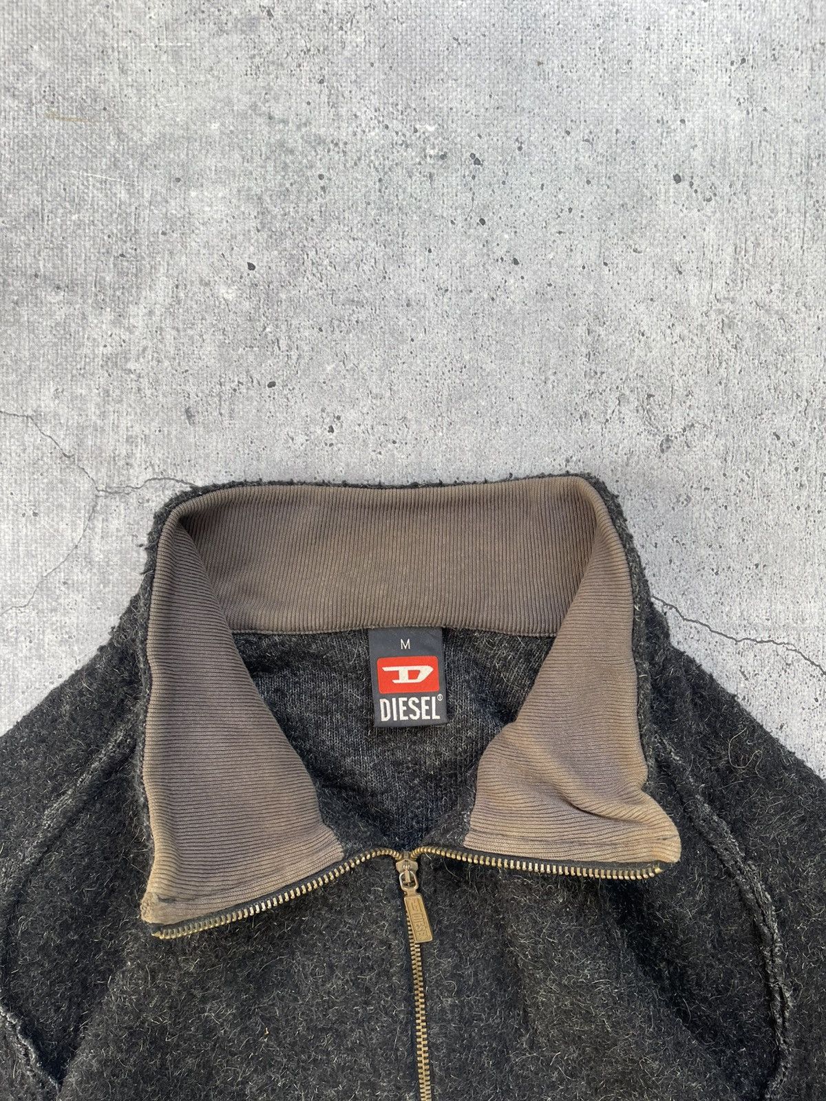Other VTG. DIESEL ZIP UP SWEATER // LAMPO ZIP // AVANT GARDE STYLE Size US M / EU 48-50 / 2 - 6 Thumbnail
