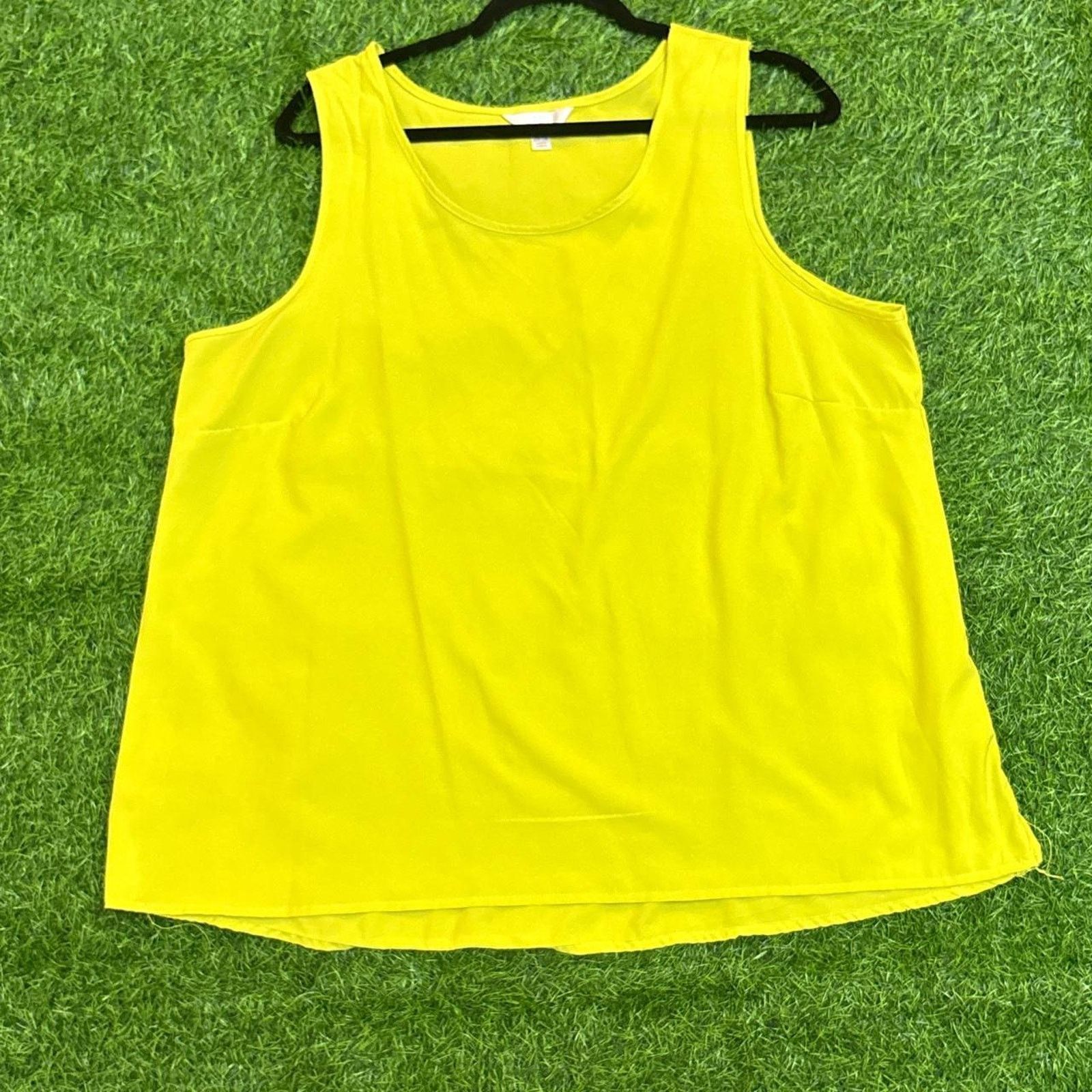 Other Women's Lime Green Time and Tru Solid Tank Blouse Size XL / US 12-14 / IT 48-50 - 1 Thumbnail