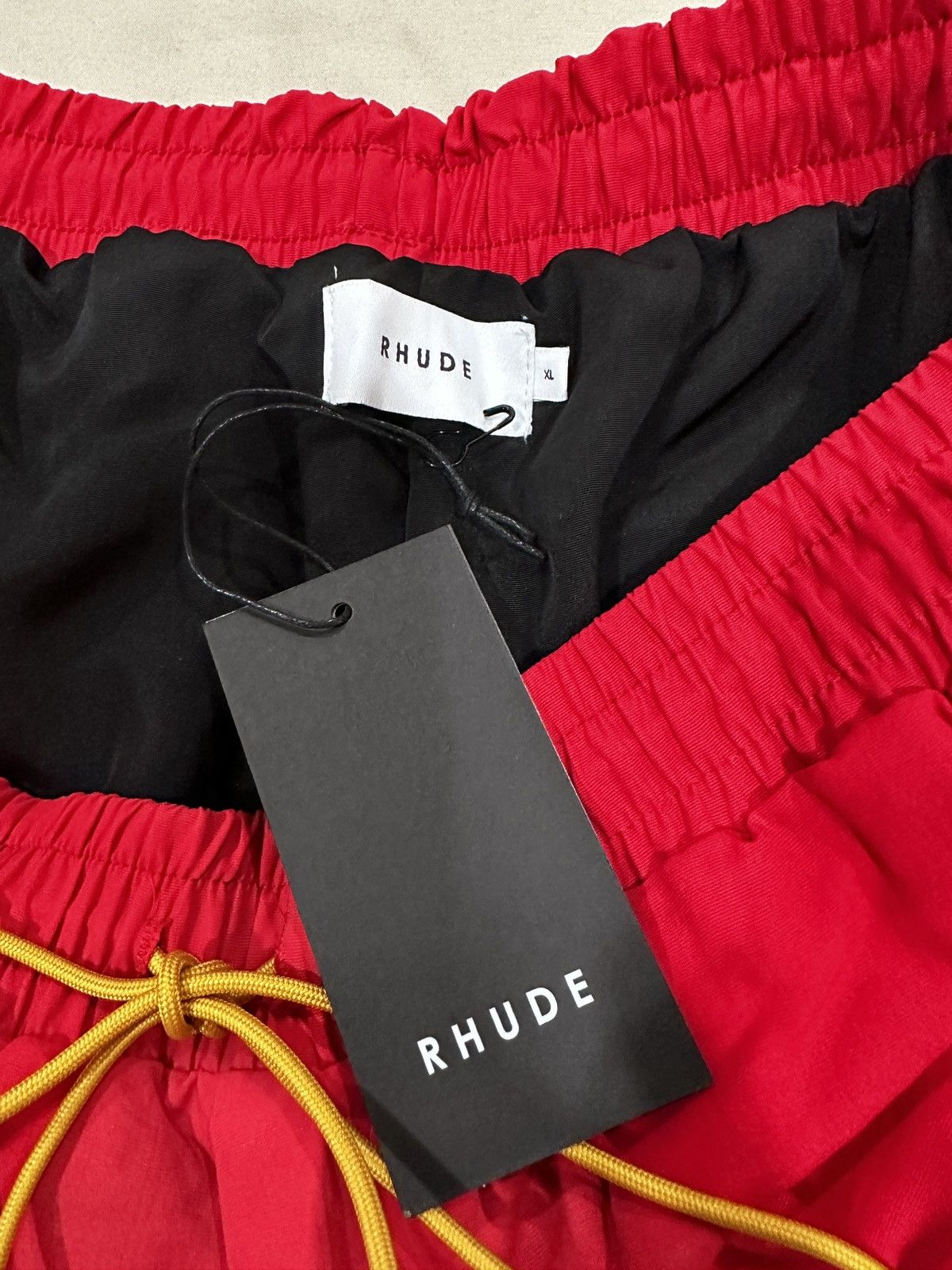 Rhude Rhude Logo shorts Sz XL NWT Size US 38 / EU 54 - 3 Thumbnail