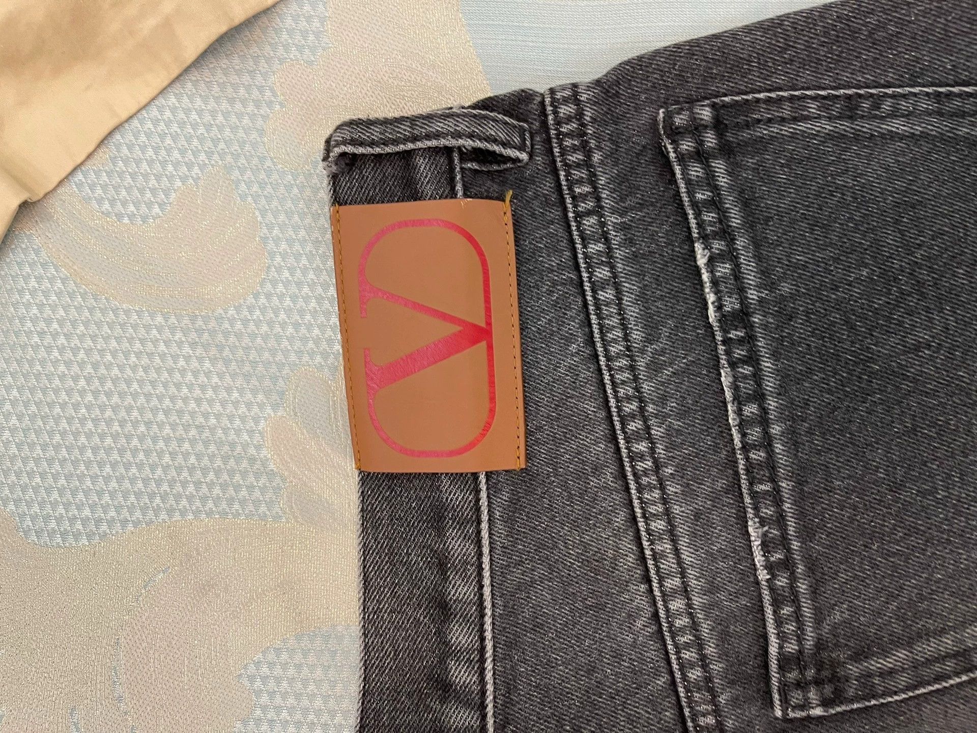 Valentino Valentino 33 Color Blocked Leather Logo Patch Jeans Size US 33 - 3 Thumbnail