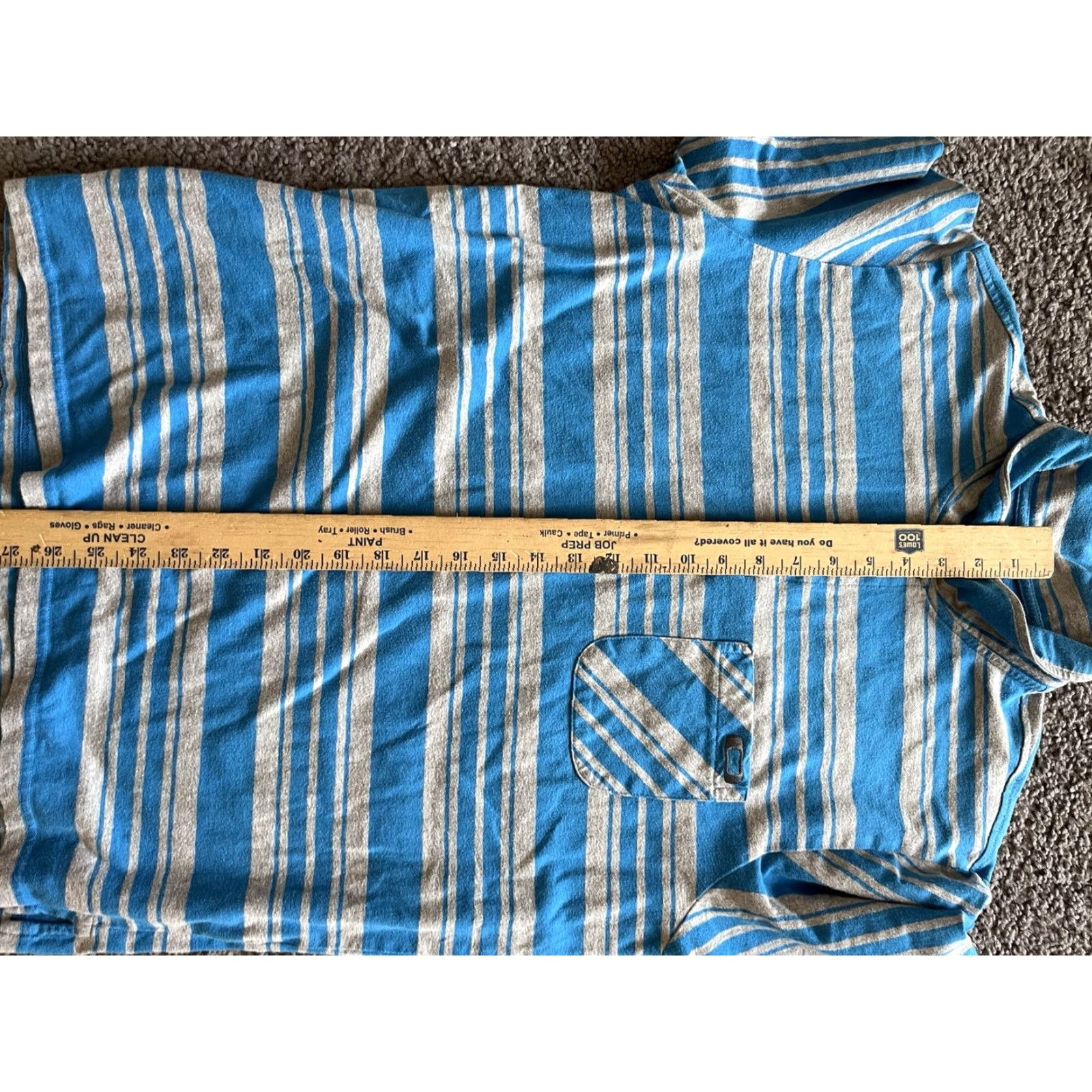 Oakley OAKLEY SHORT SLEEVE BLUE/GRAY STRIPED POLO SHIRT MENS LARGE EXCELLENT CONDITION Size US L / EU 52-54 / 3 - 6 Thumbnail