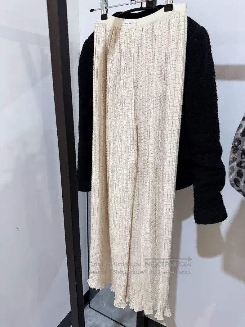 The Row The row size m Beige pleated pants Size 25" / US 0 / IT 36 - 5 Thumbnail