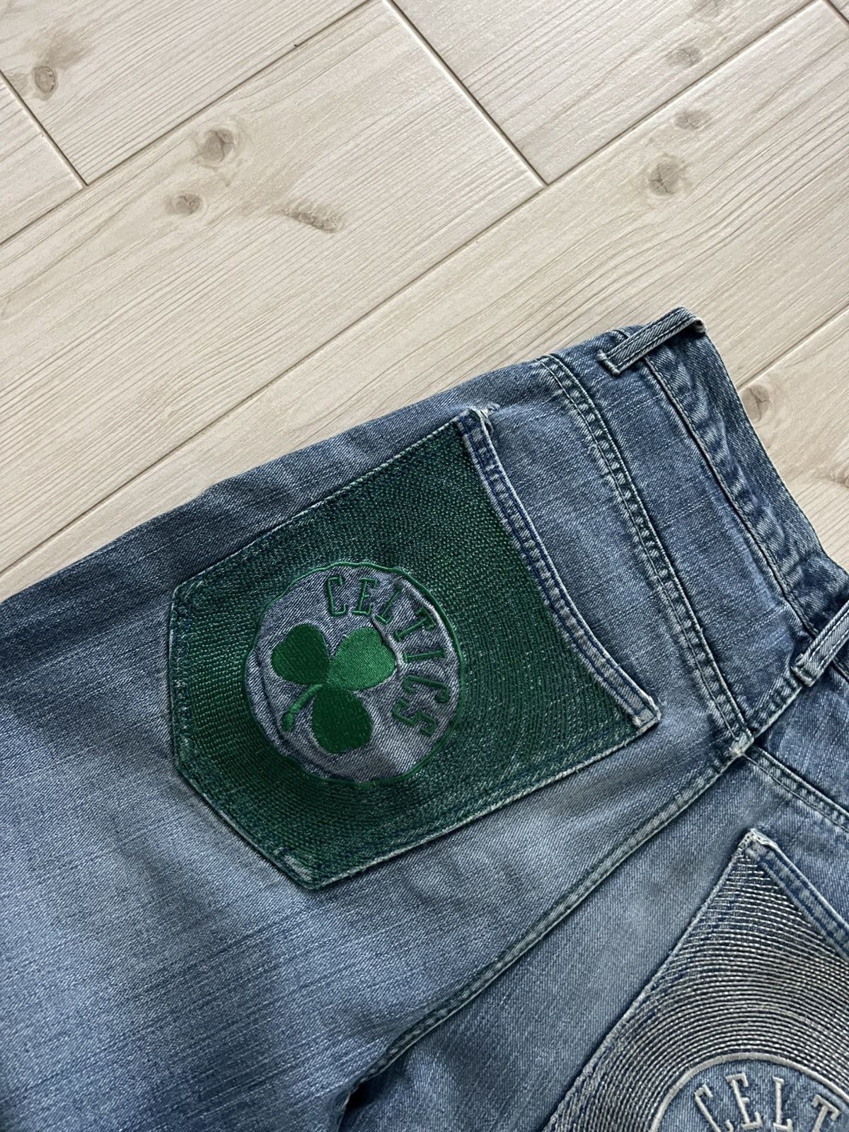 NBA Vintage Boston Celtics Baggy Denim Jeans NBA Pants Size US 30 / EU 46 - 8 Thumbnail