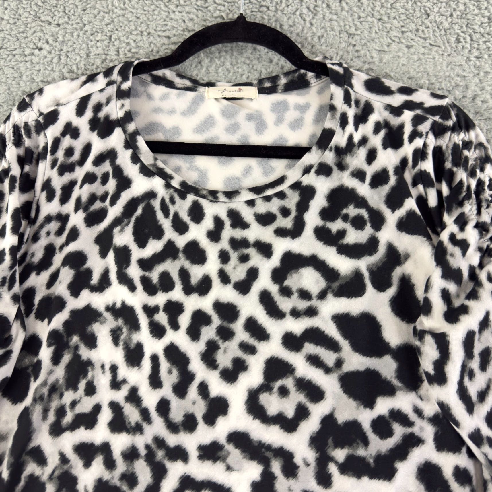 FREEBIRD Freebird Top Women Large Black Animal Print Long Sleeve Crew Neck Stretch Casual Size L / US 10 / IT 46 - 3 Thumbnail