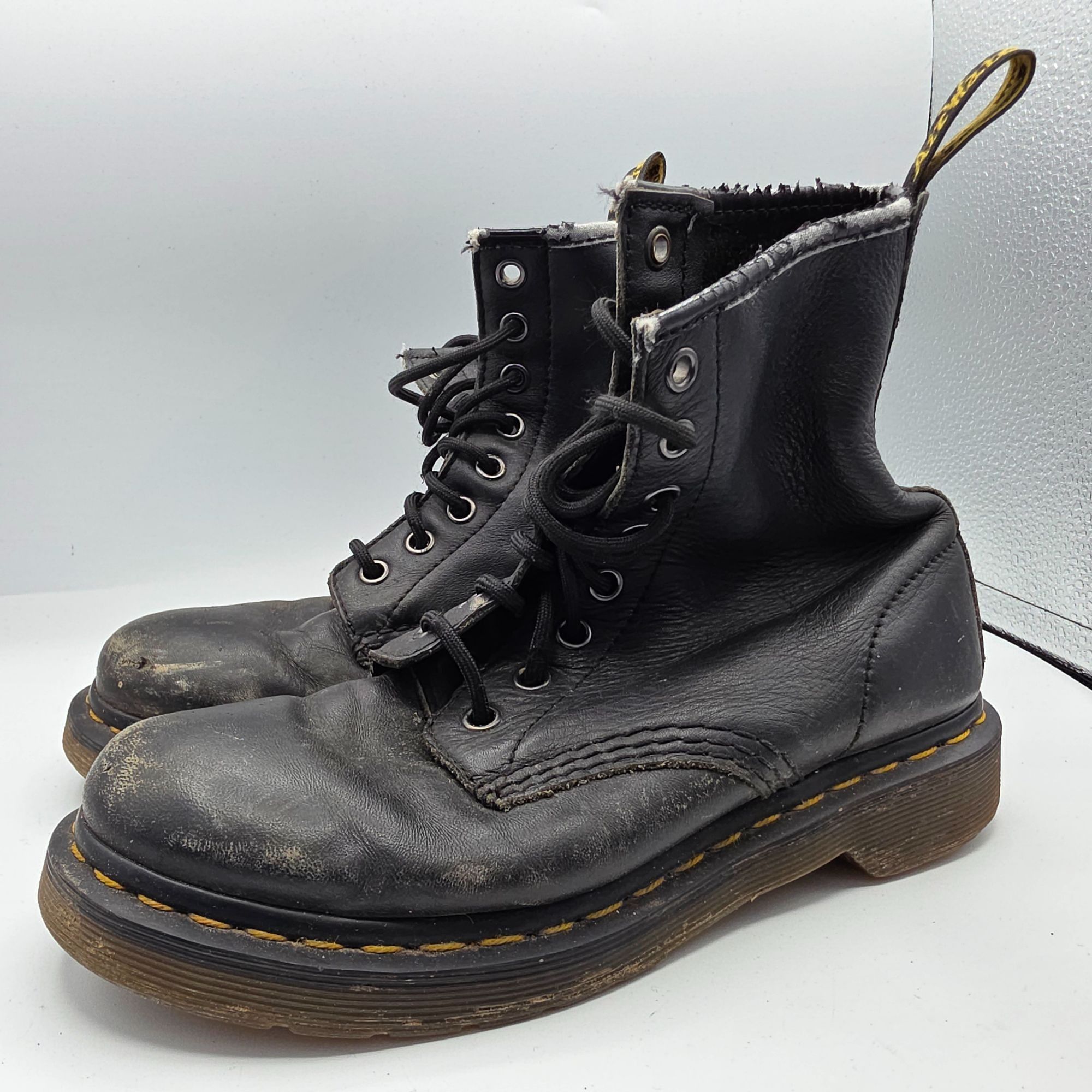 Dr. Martens Dr. Martens Womens Size 6 Black Leather Combat Boots Casual Size US 6 / IT 36 - 3 Thumbnail