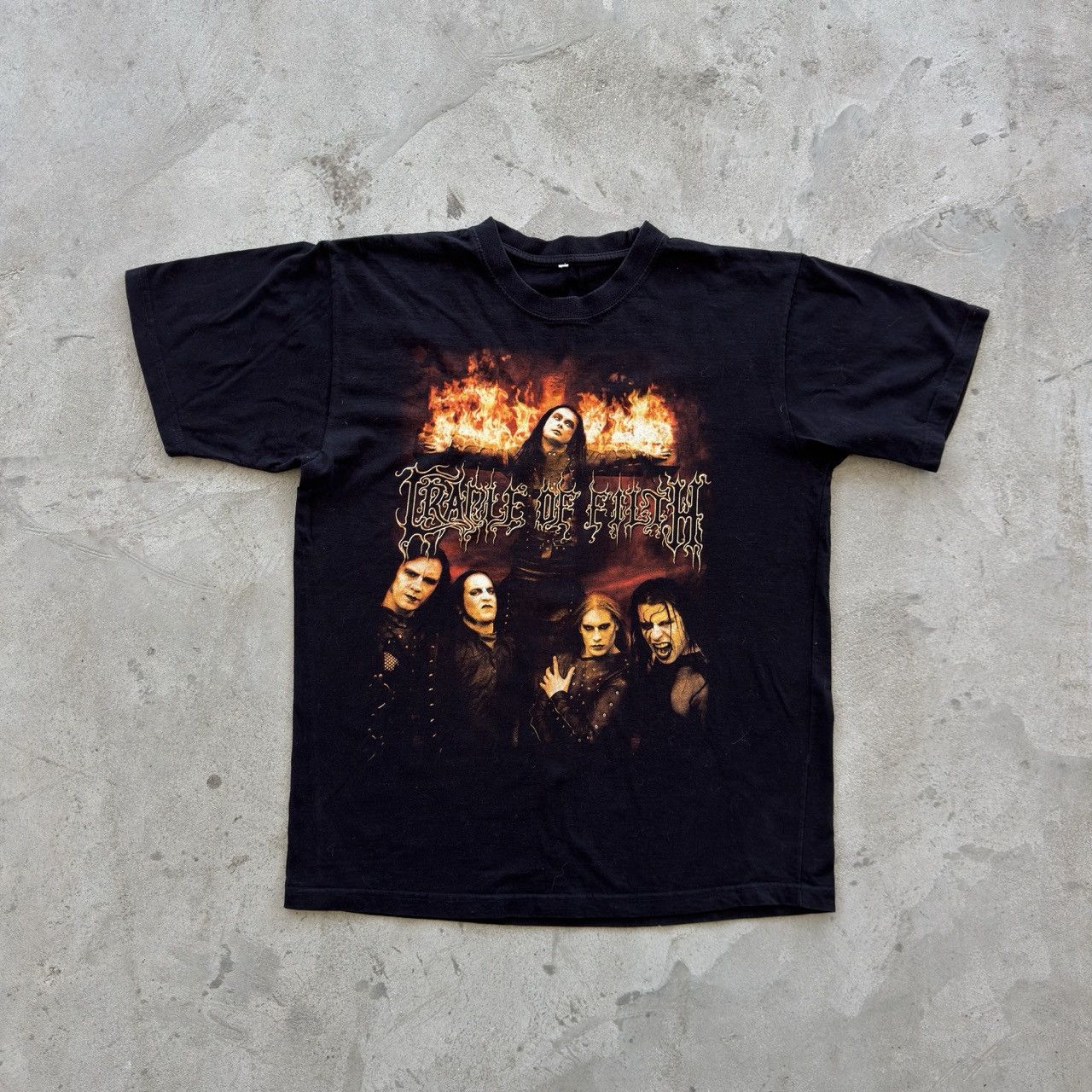 Band Tees Vintage Cradle Of Filth Tonight In Flames Metal Tee Size M Size US M / EU 48-50 / 2 - 1 Thumbnail