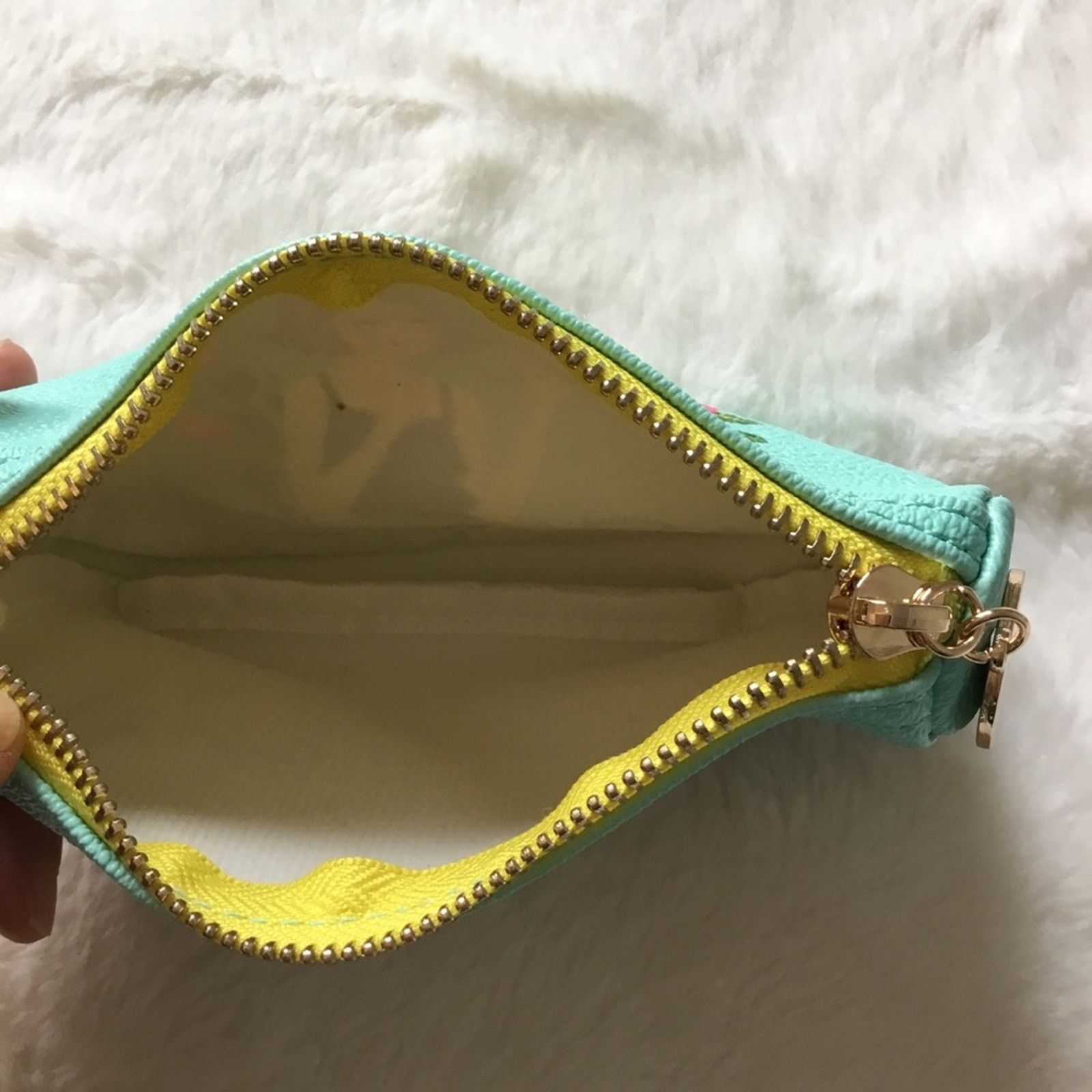 Other VDL Green Cute Makeup Bag Size ONE SIZE - 4 Thumbnail