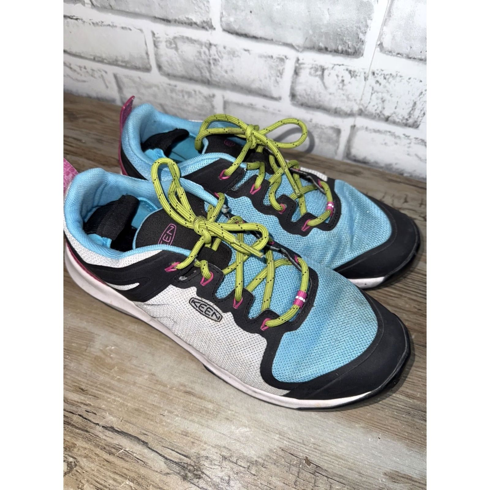 KEEN KEEN Explore Vent 1022302 Women Vapor/Blue Mist US 9.5 Blue Casual Womens Shoes Size ONE SIZE - 6 Thumbnail